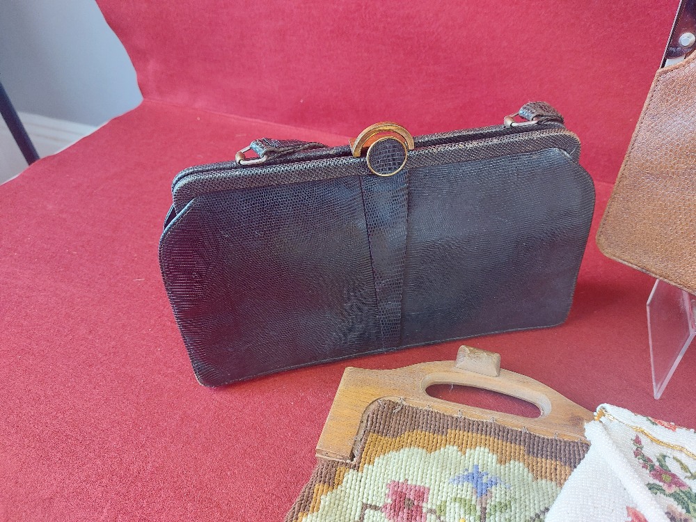 Vintage ladies handbags and evening bags. Including Mappin and Webb handbag in snake/lizard skin. - Image 2 of 4