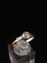 18ct gold and platinum diamond ring size Q