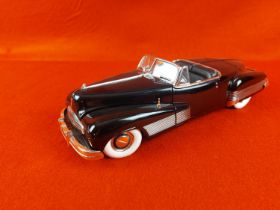ANSON models 1938 Buick in black. Scale1:18.