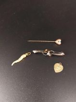 Mixed 9ct gold items 3.5 grams