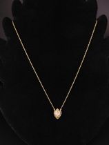 9ct gold necklace with pendant 5.2 grams