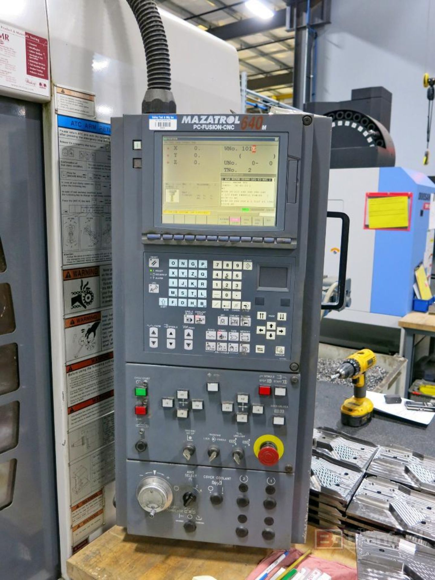 Mazak model VTC-160A cnc machining center - Image 4 of 5
