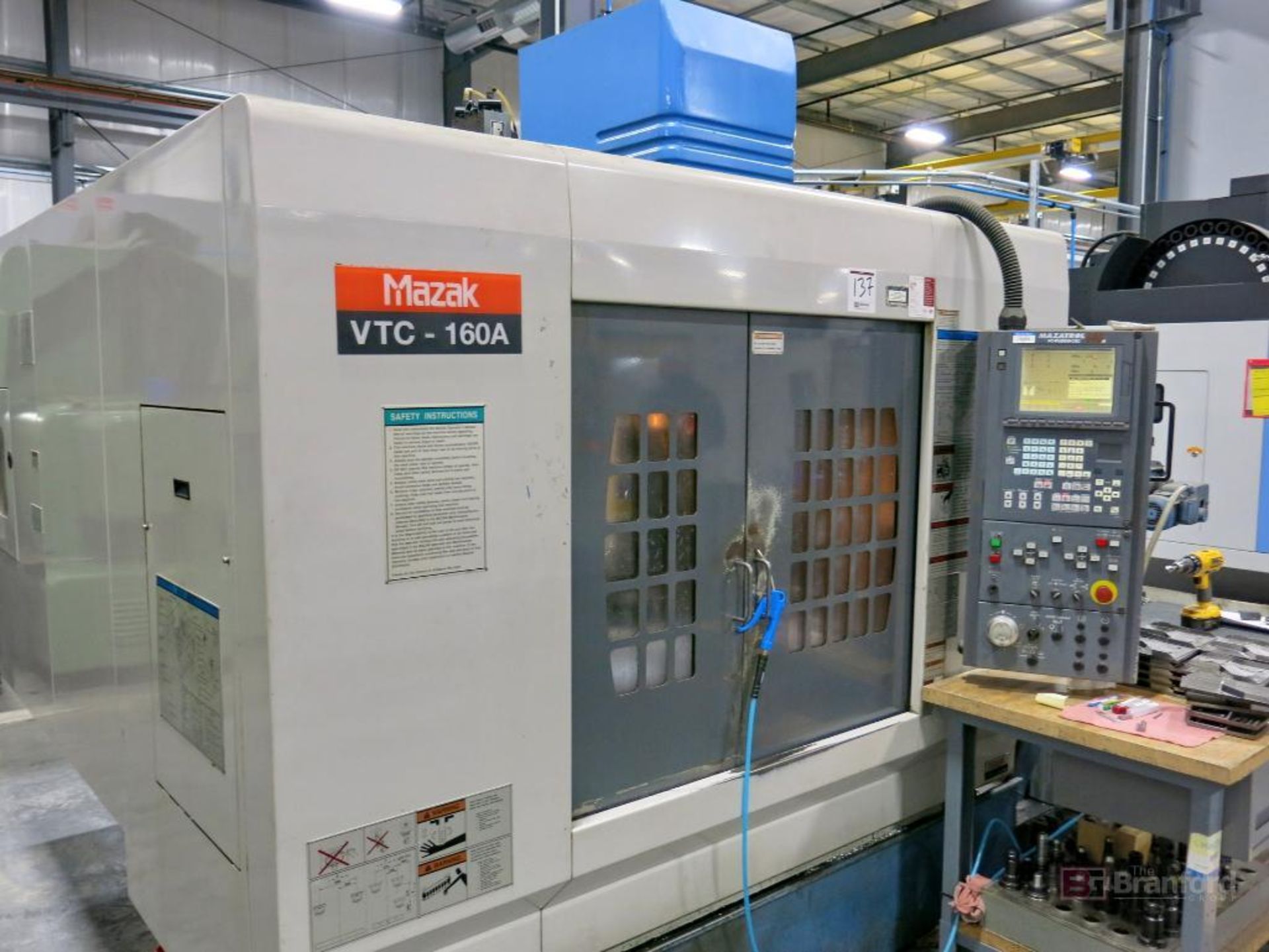 Mazak model VTC-160A cnc machining center - Image 2 of 5