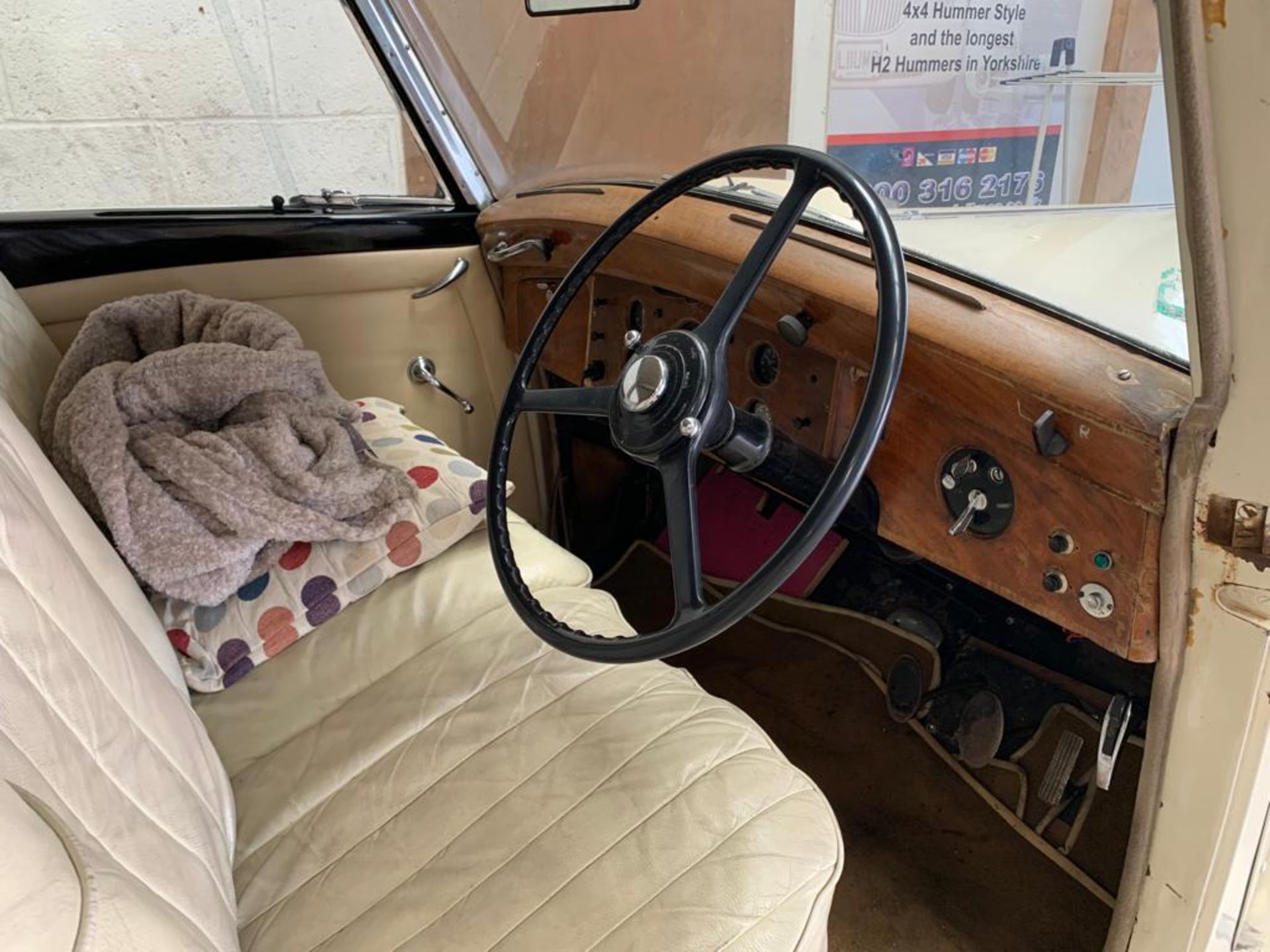 (1948) Rolls Royce Pre-War Wraith, 6 Passenger Limousine (Ivory) - NO VAT - Image 7 of 8