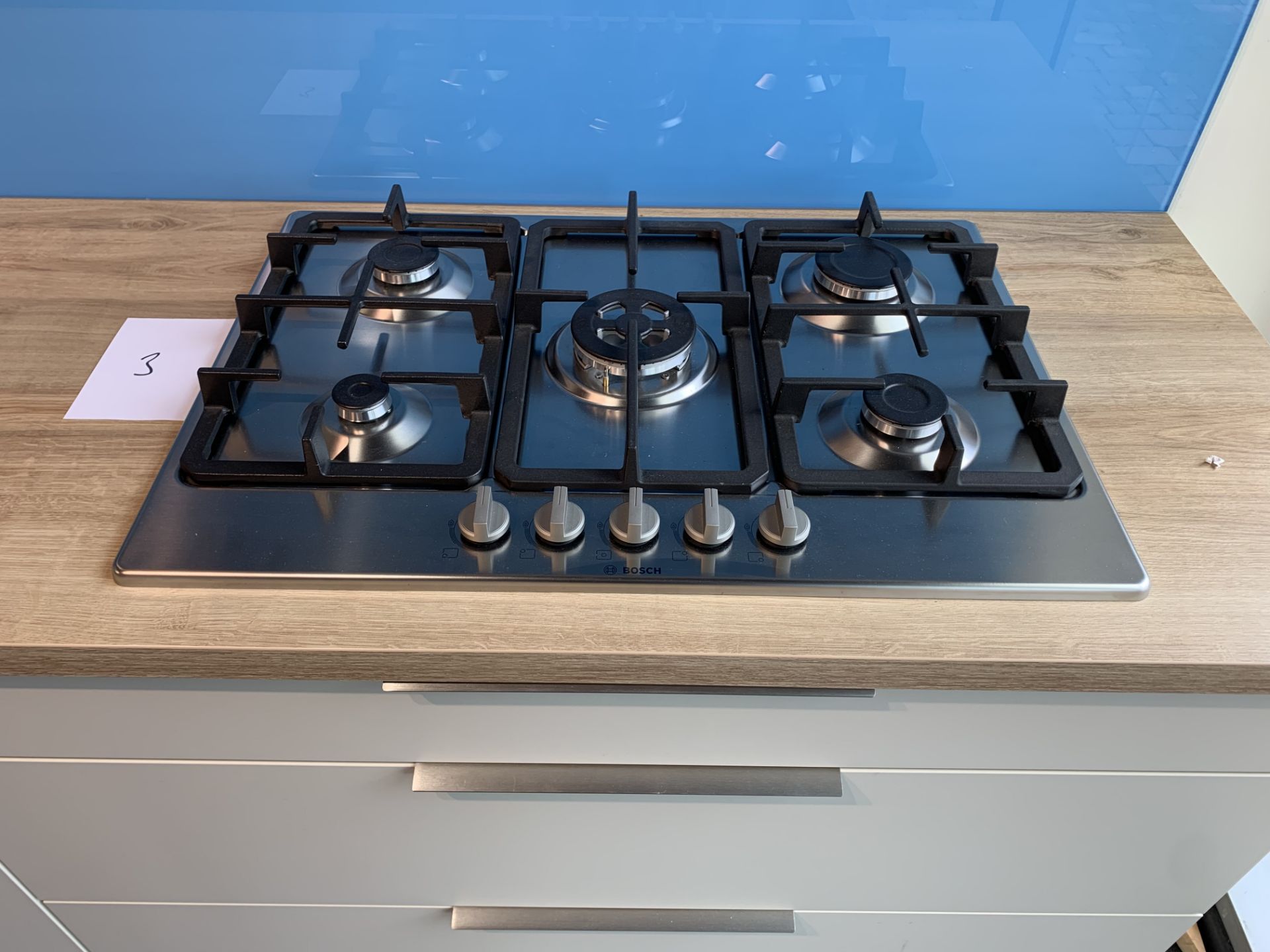 New & Unboxed Bosch 5 ring gas hob