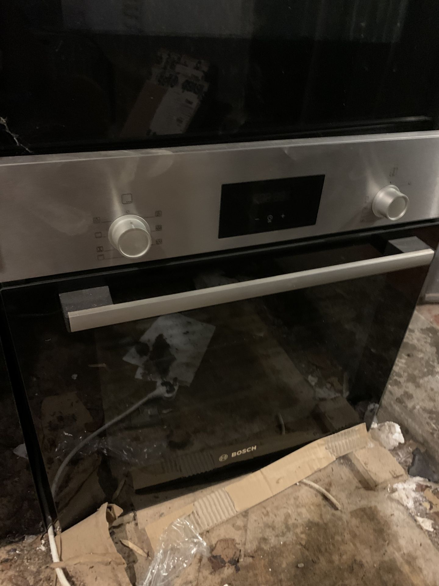 Indesit Integrated Oven (ex-replacement, item has been used) - Image 2 of 3