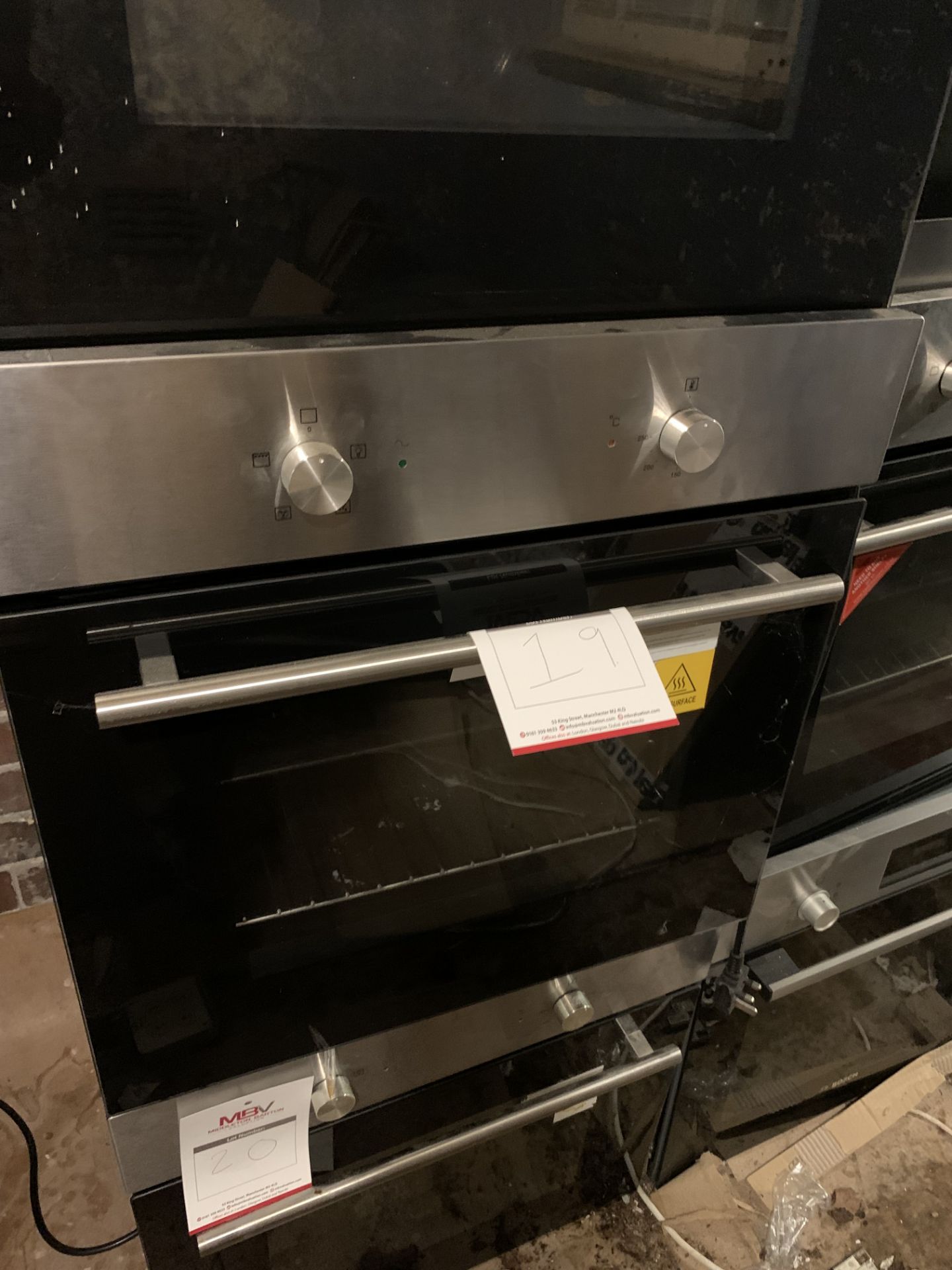 Indesit Integrated Oven (ex-replacement, item has been used)