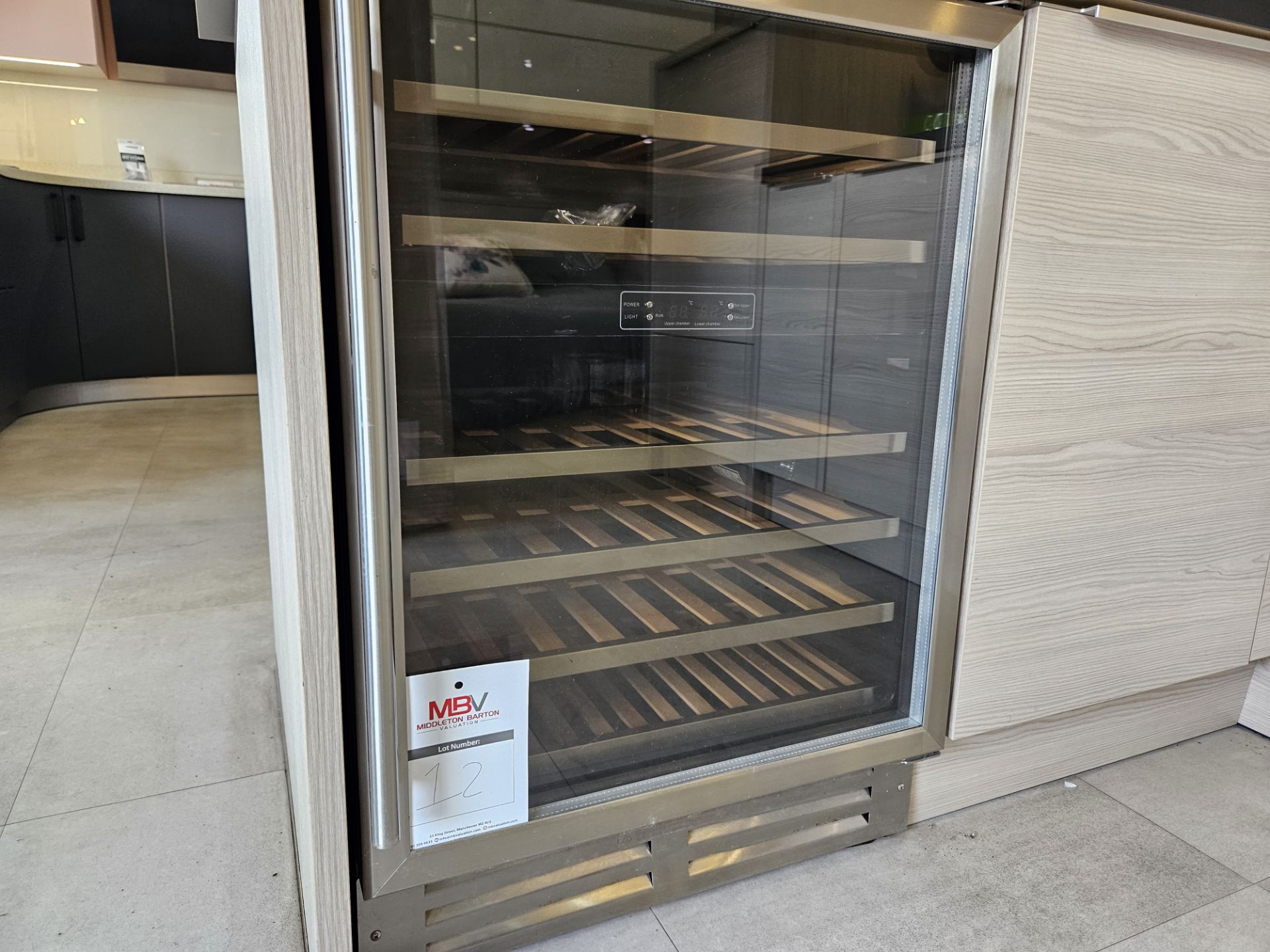 Integrated 600mm Dual Temperature Wine Chiller with Stainless Steel Finish