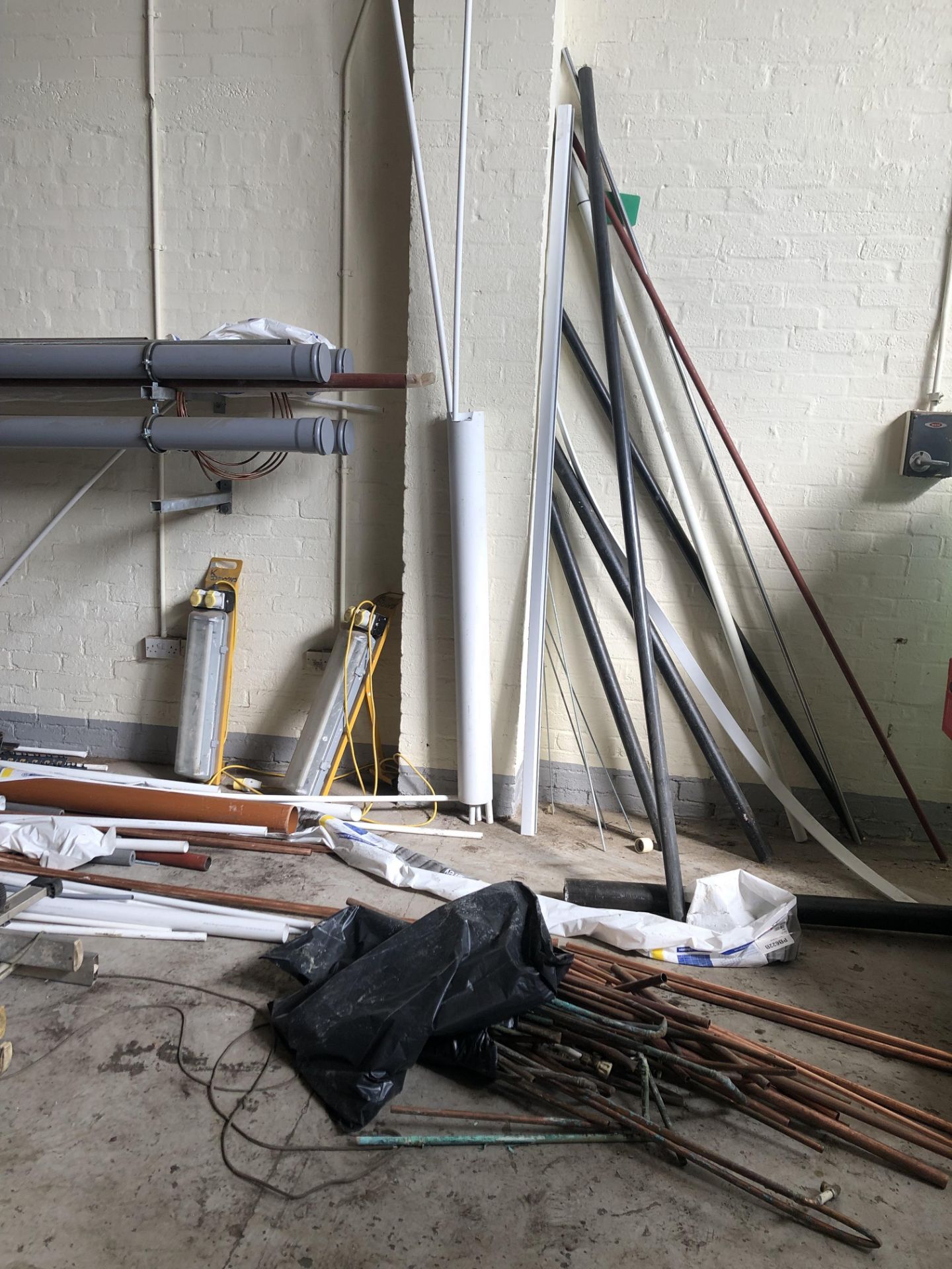 Contents of Plumbers Store - Image 9 of 40