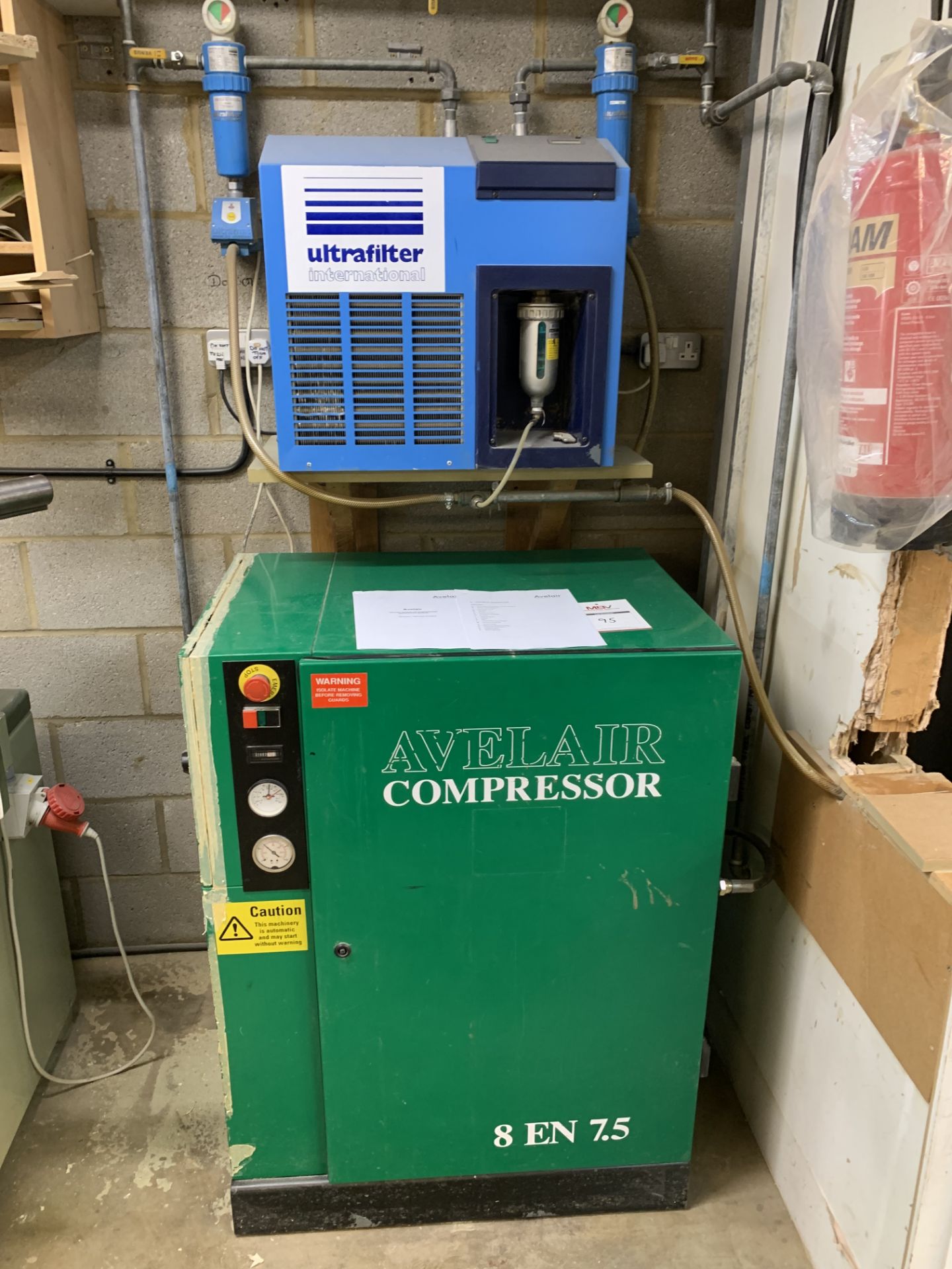 Avelair type 8 EN 7.5 Packaged Rotary Screw Air Compressor, Receiving Tank and Air Dryer