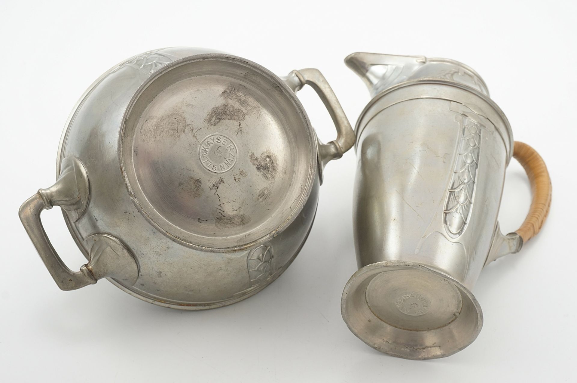 Six tin vessels, around 1800 - Image 8 of 9