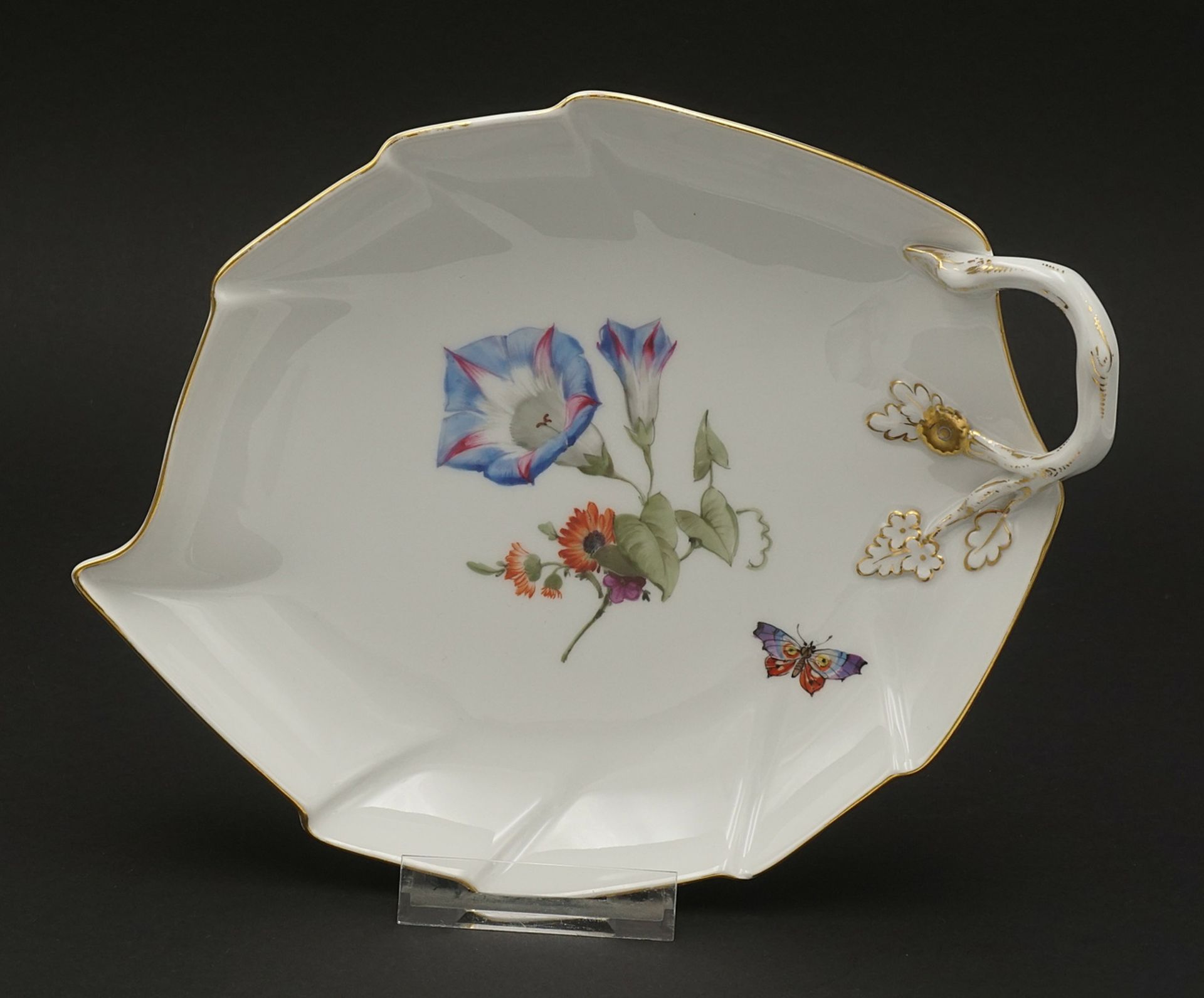 Two KPM Berlin plates and one leaf bowl, Paul Zerbe - Image 6 of 7