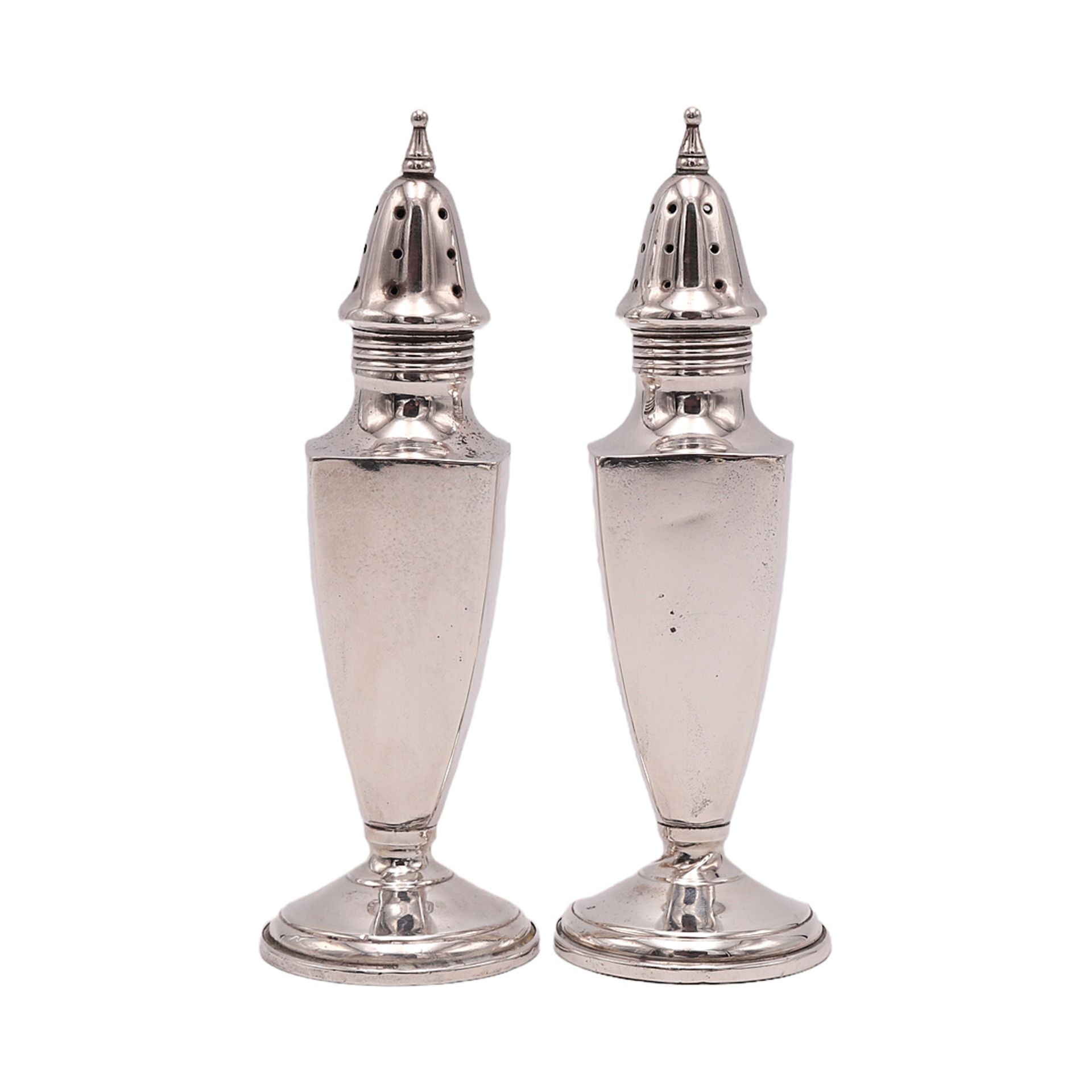 Pair of spice shakers, North America, 20th century - Image 2 of 3