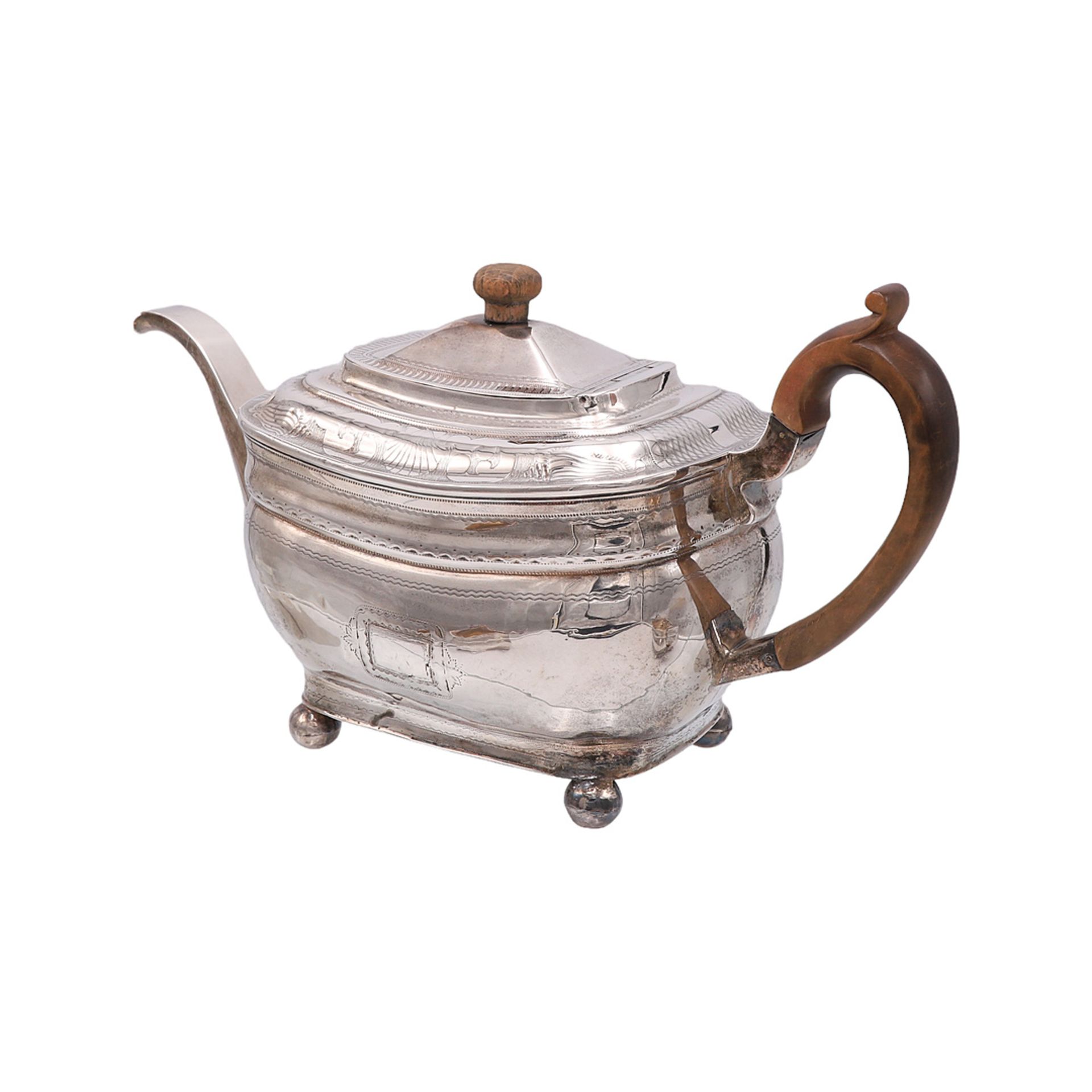 Centerpiece for tea service, Ireland, 1st half of 19th century - Image 2 of 5