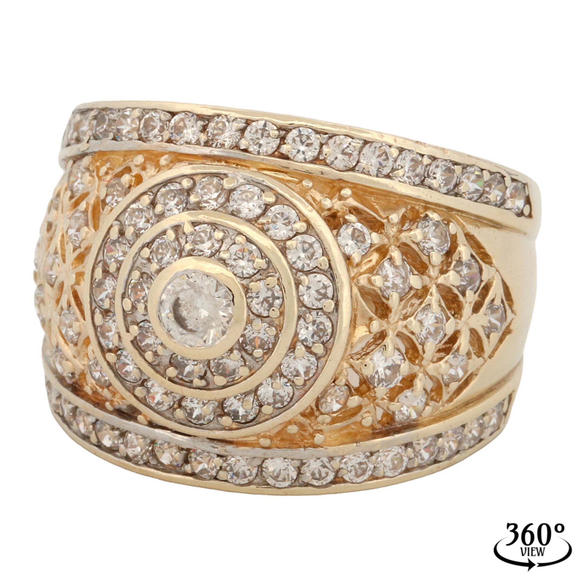 Opulent gold ring