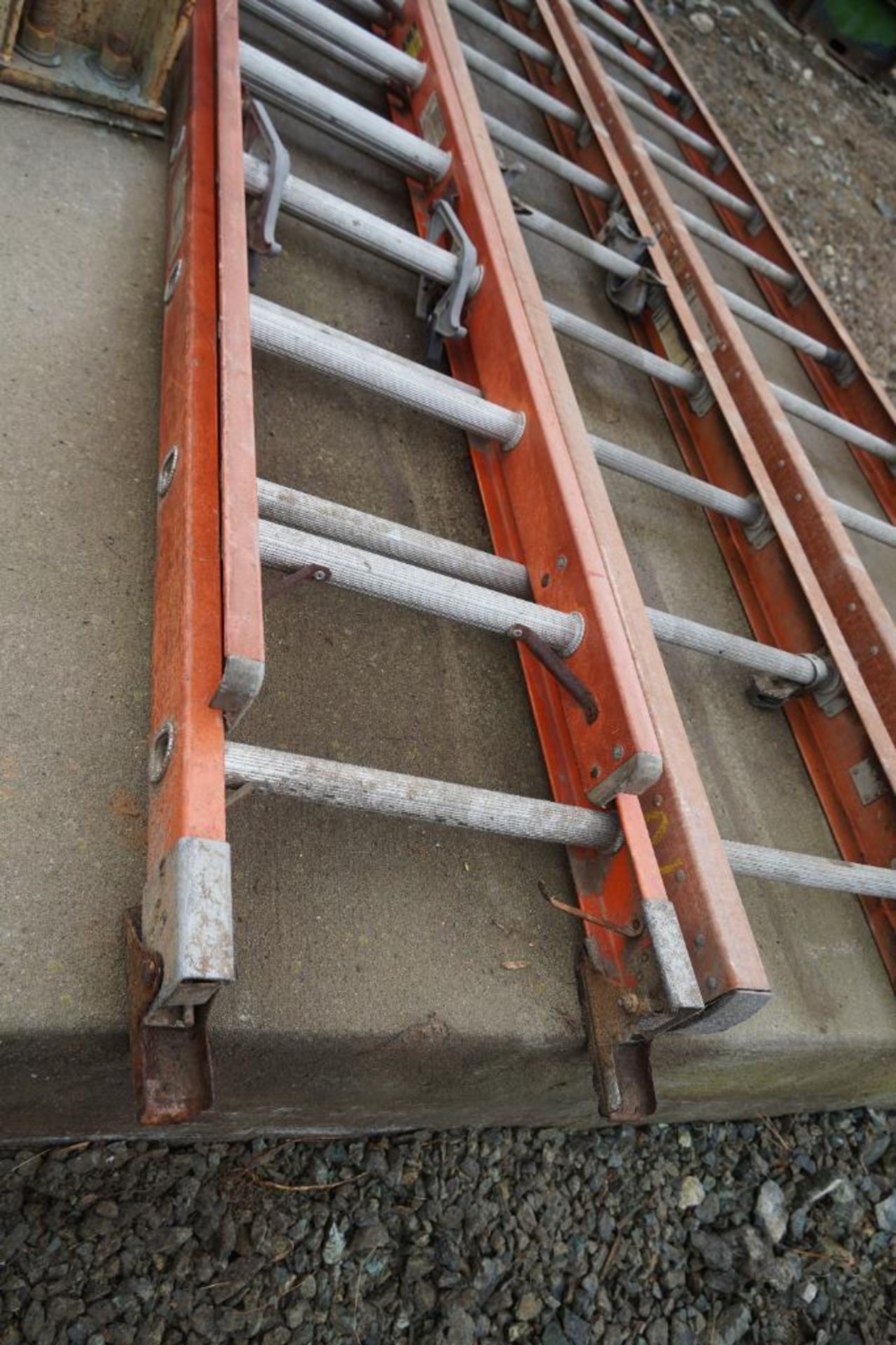 Step Ladders - Image 14 of 24