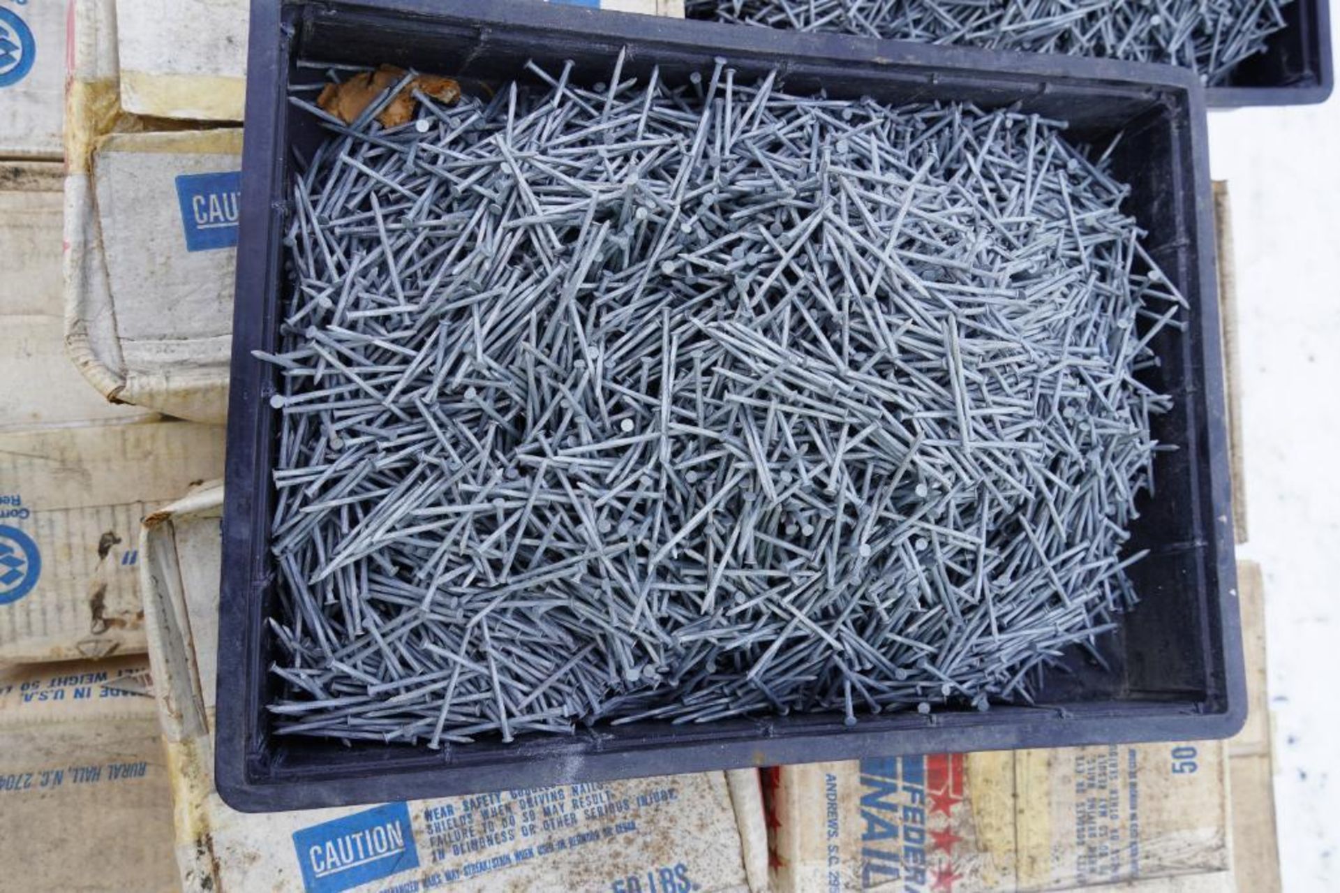19, 50# Boxes of 2 1/4" Stiff Stock Spiral Pallet Nails, 11 Guage - Image 3 of 5