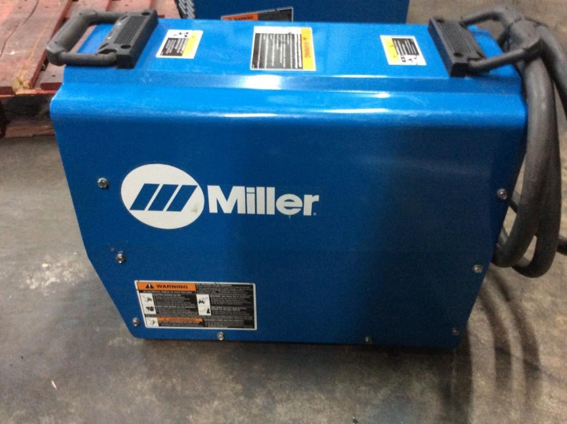 Miller XMT 304 Welder - Image 3 of 3