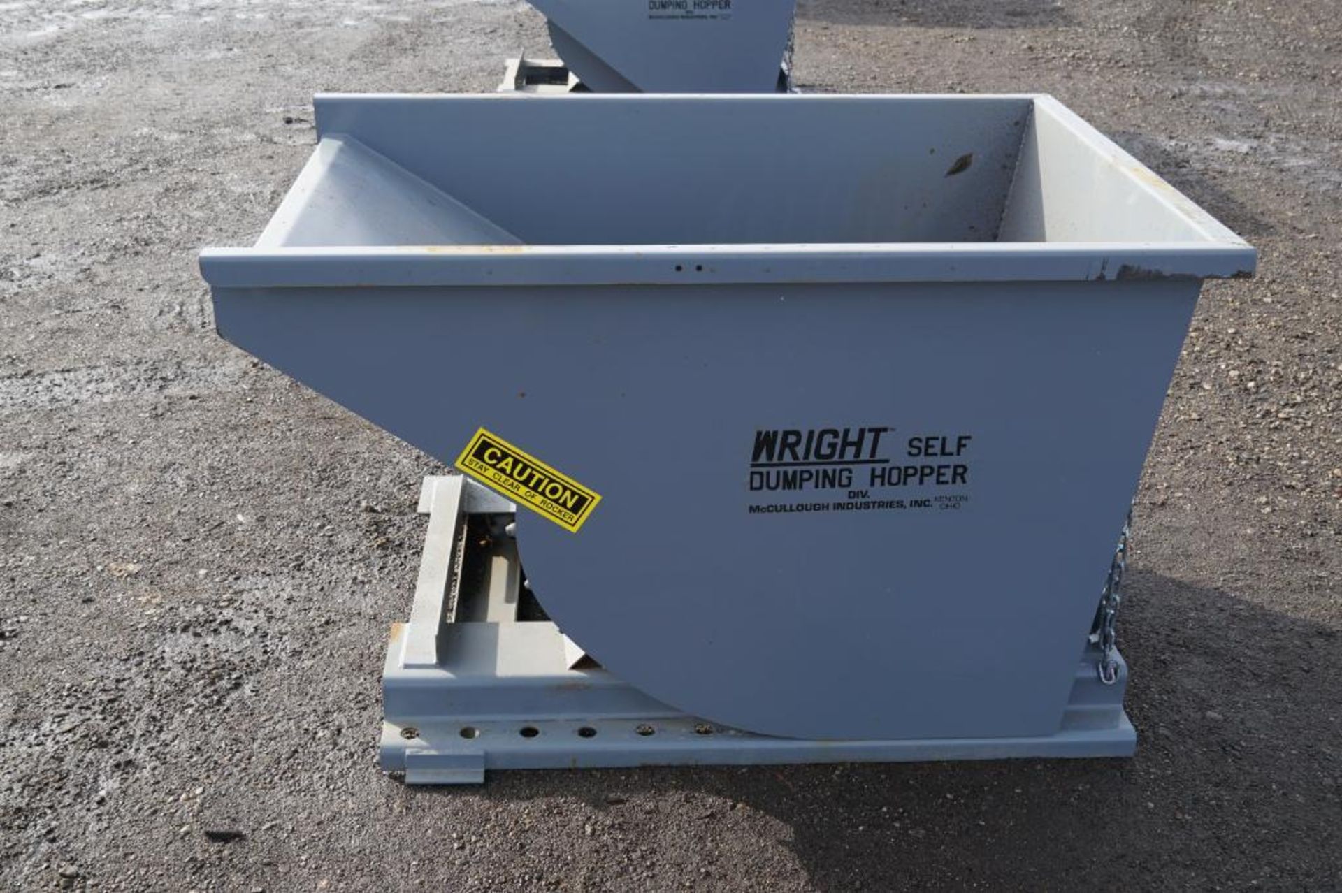 New 1 Yard Self Dumping Hopper - Image 3 of 6