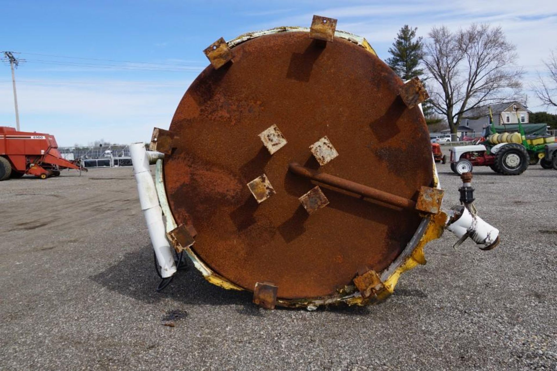 10,000 Gallon Steel Tank - Image 4 of 9