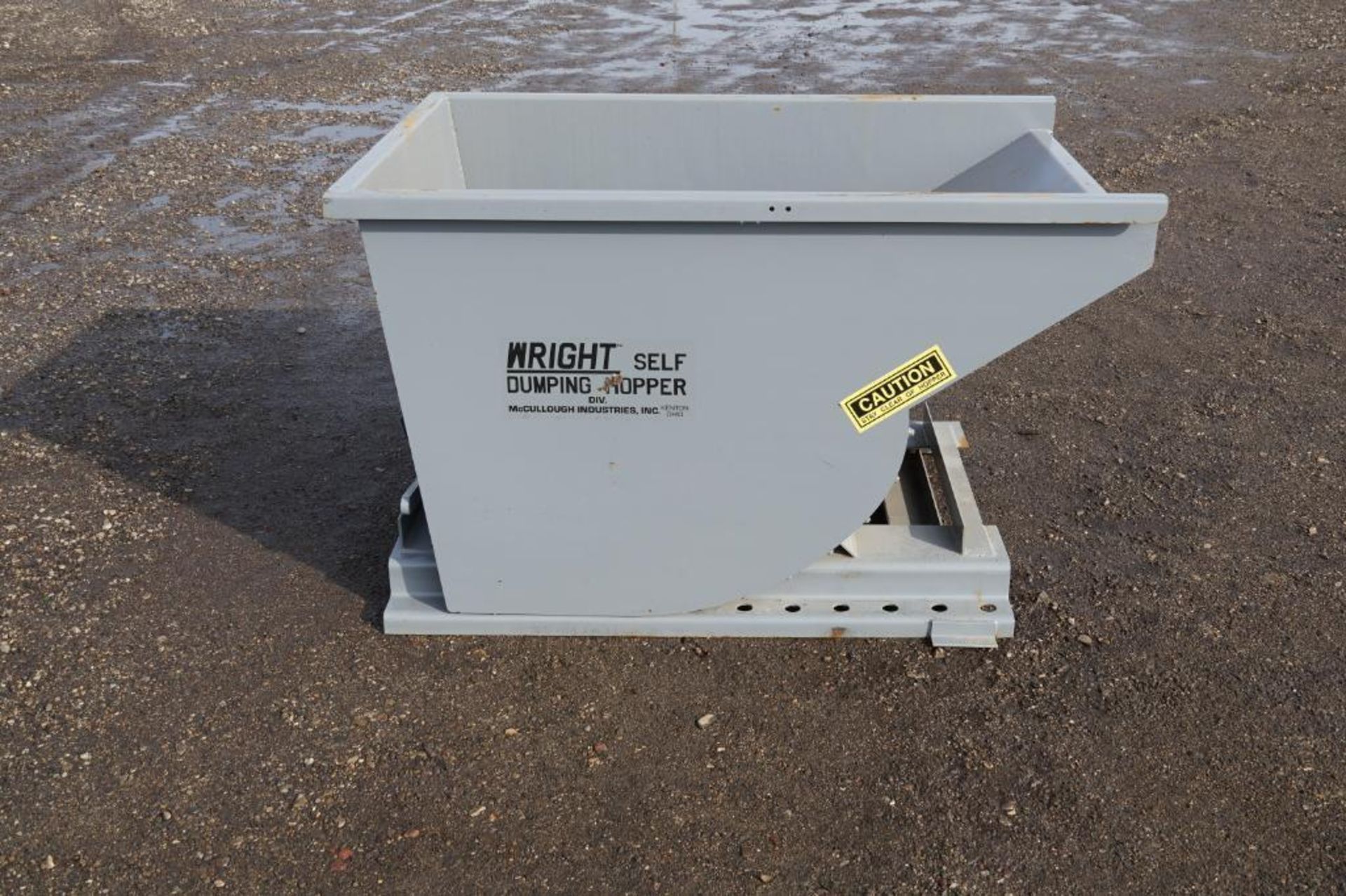 New 1 Yard Self Dumping Hopper