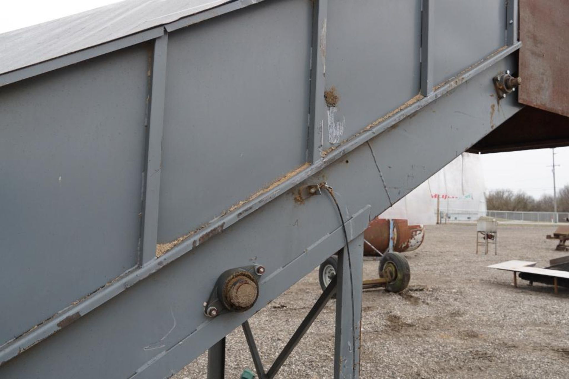 Enclosed Uphill Conveyor - Image 12 of 12