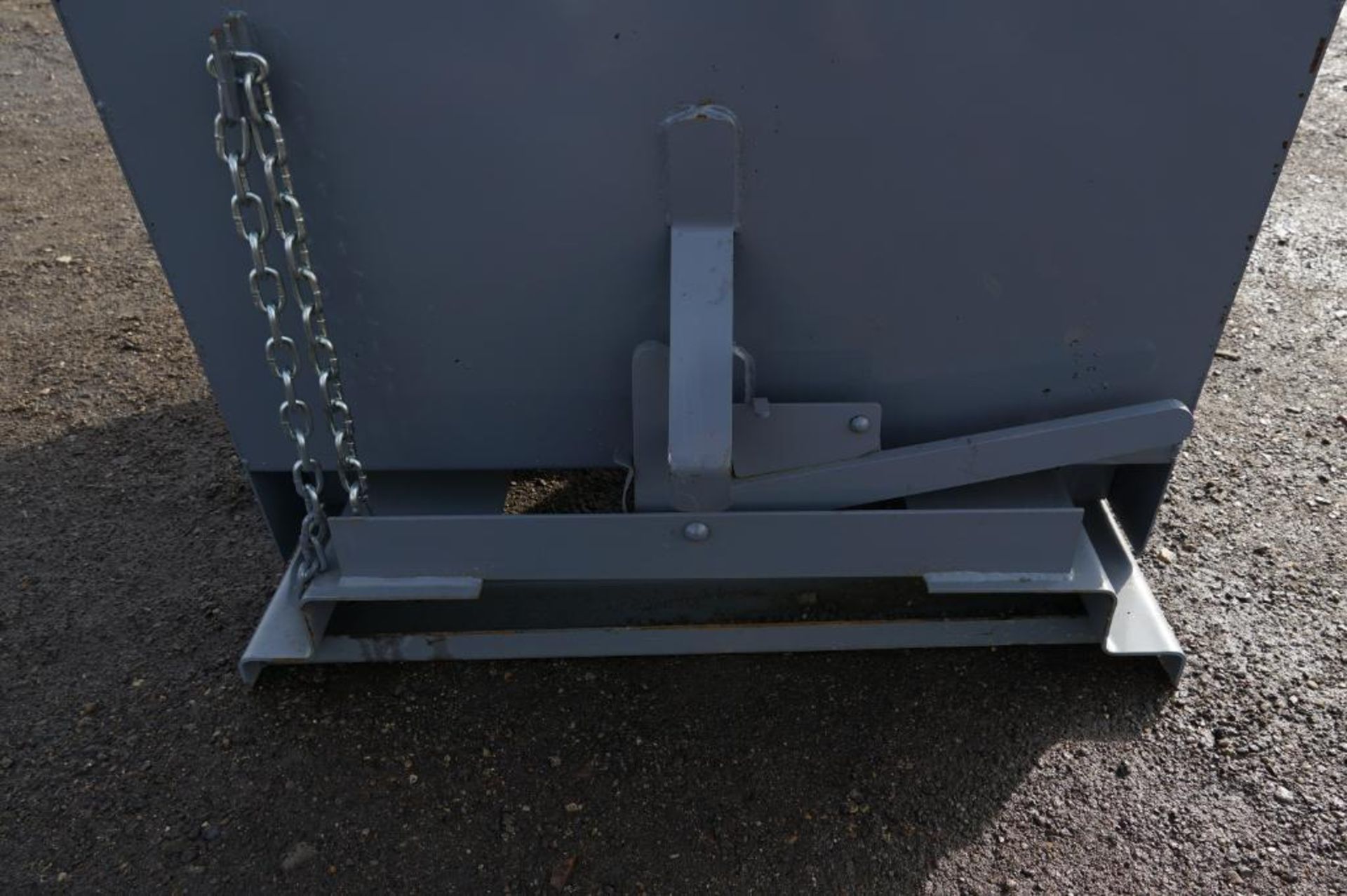 New 1 Yard Self Dumping Hopper - Image 5 of 6