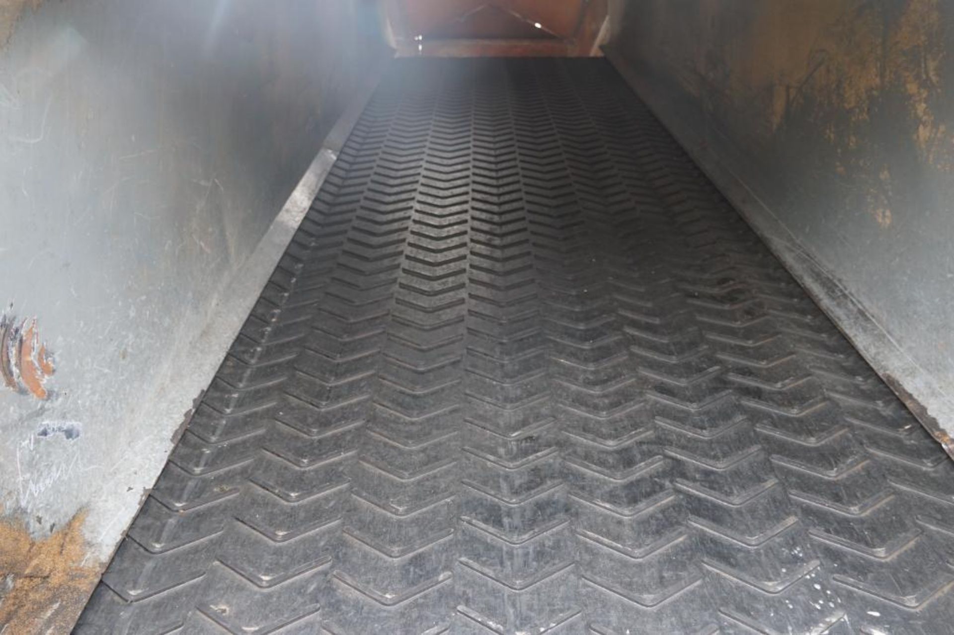 Enclosed Uphill Conveyor - Image 10 of 12