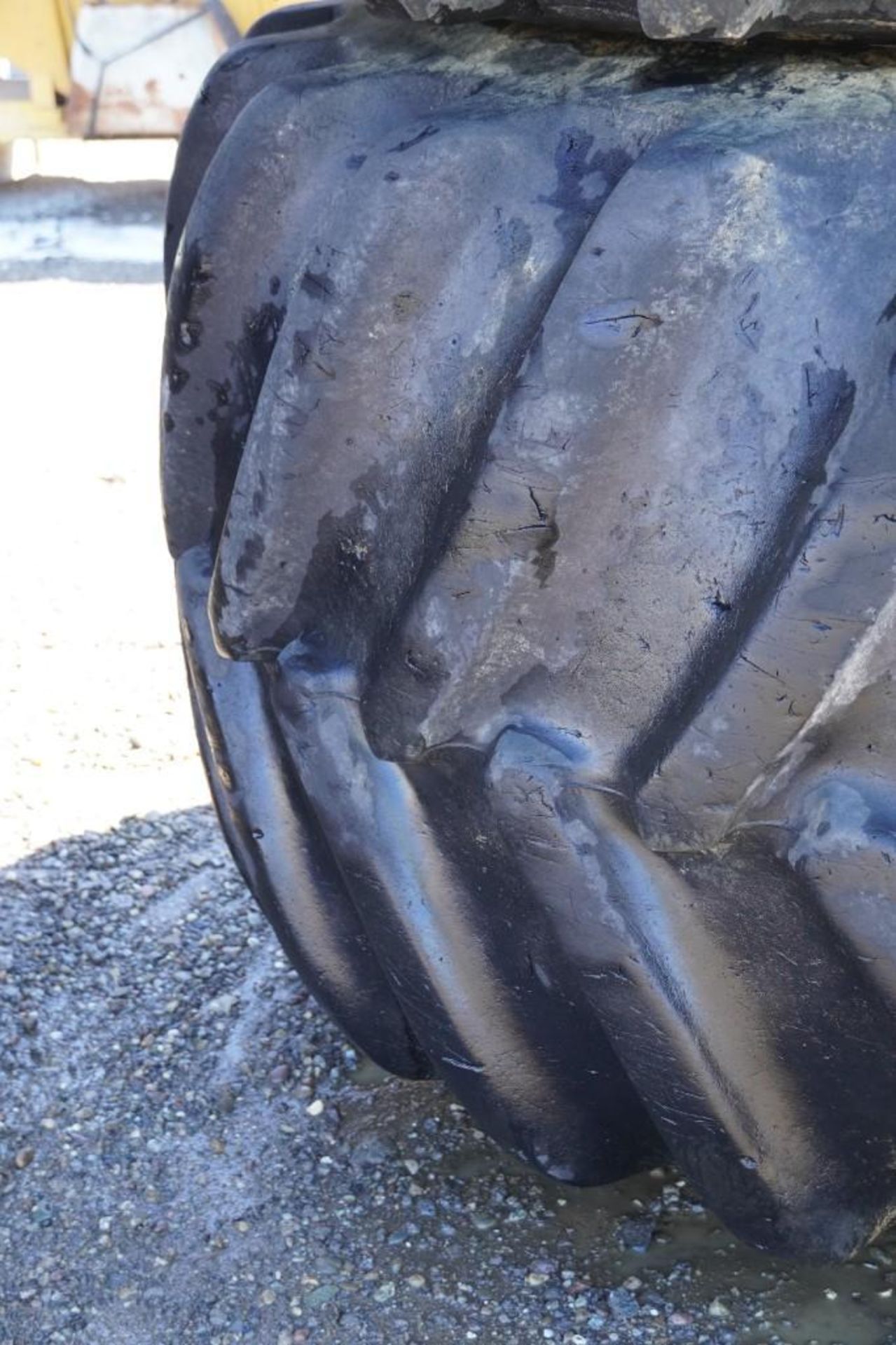 Skidder Tires - Image 7 of 19