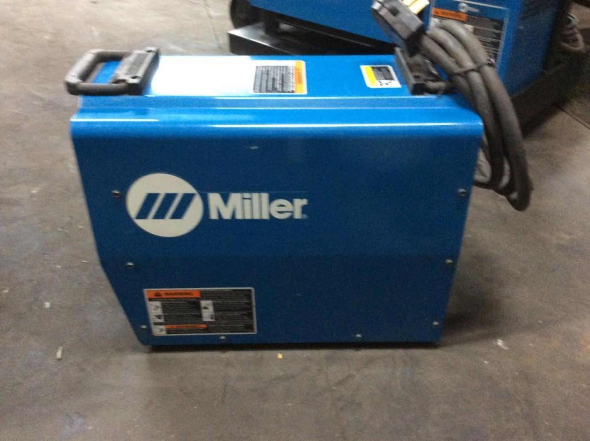 Miller XMT 304 Power Source MIG Welder - Image 2 of 3