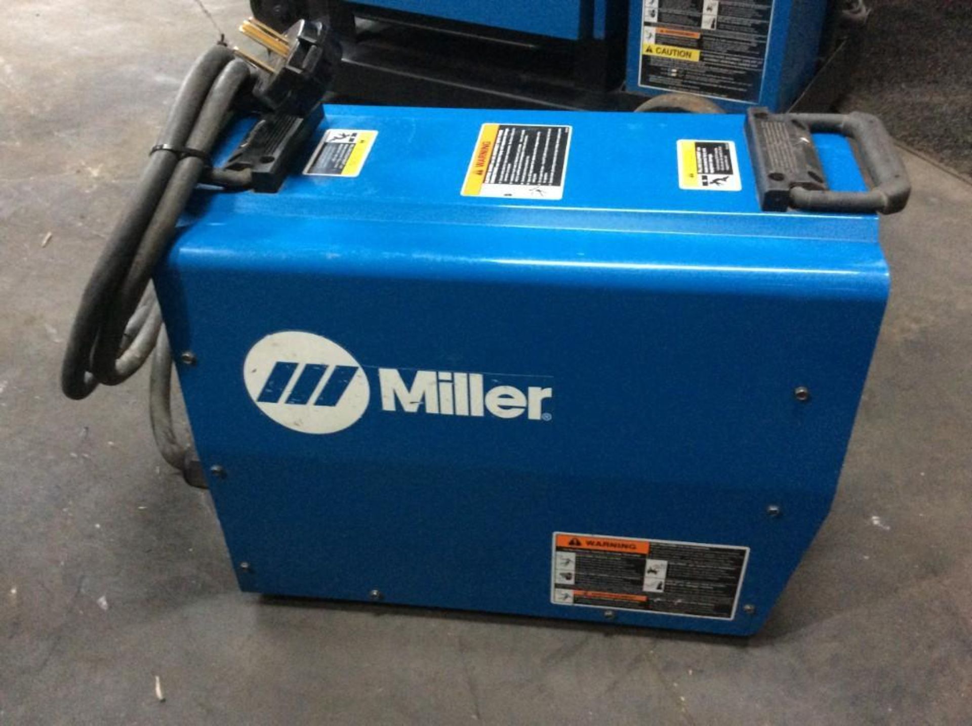 Miller XMT 304 Power Source MIG Welder