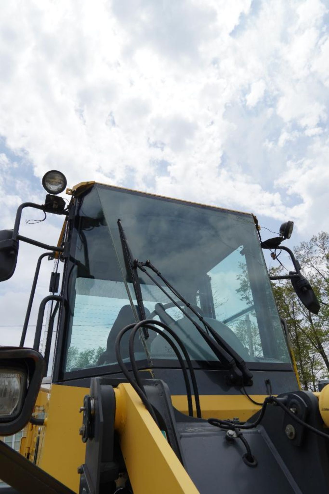 2005 Komatsu WA150-5 Wheel Loader - Image 27 of 132