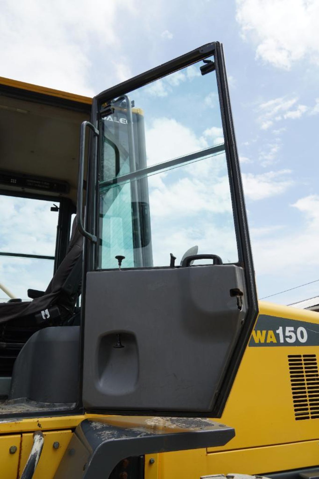 2005 Komatsu WA150-5 Wheel Loader - Image 103 of 132