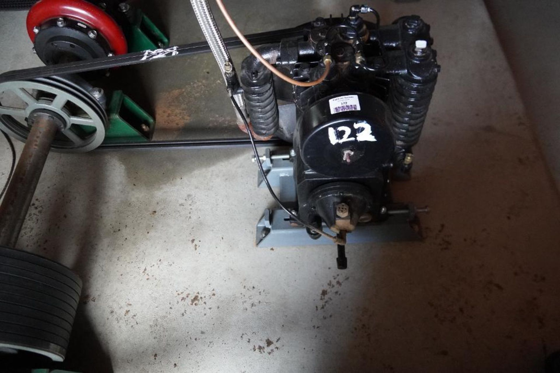 Air Compressor - Image 3 of 7