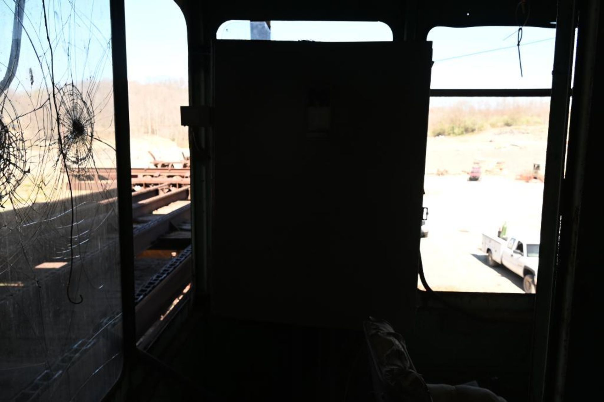 Operators Cab - Image 7 of 9