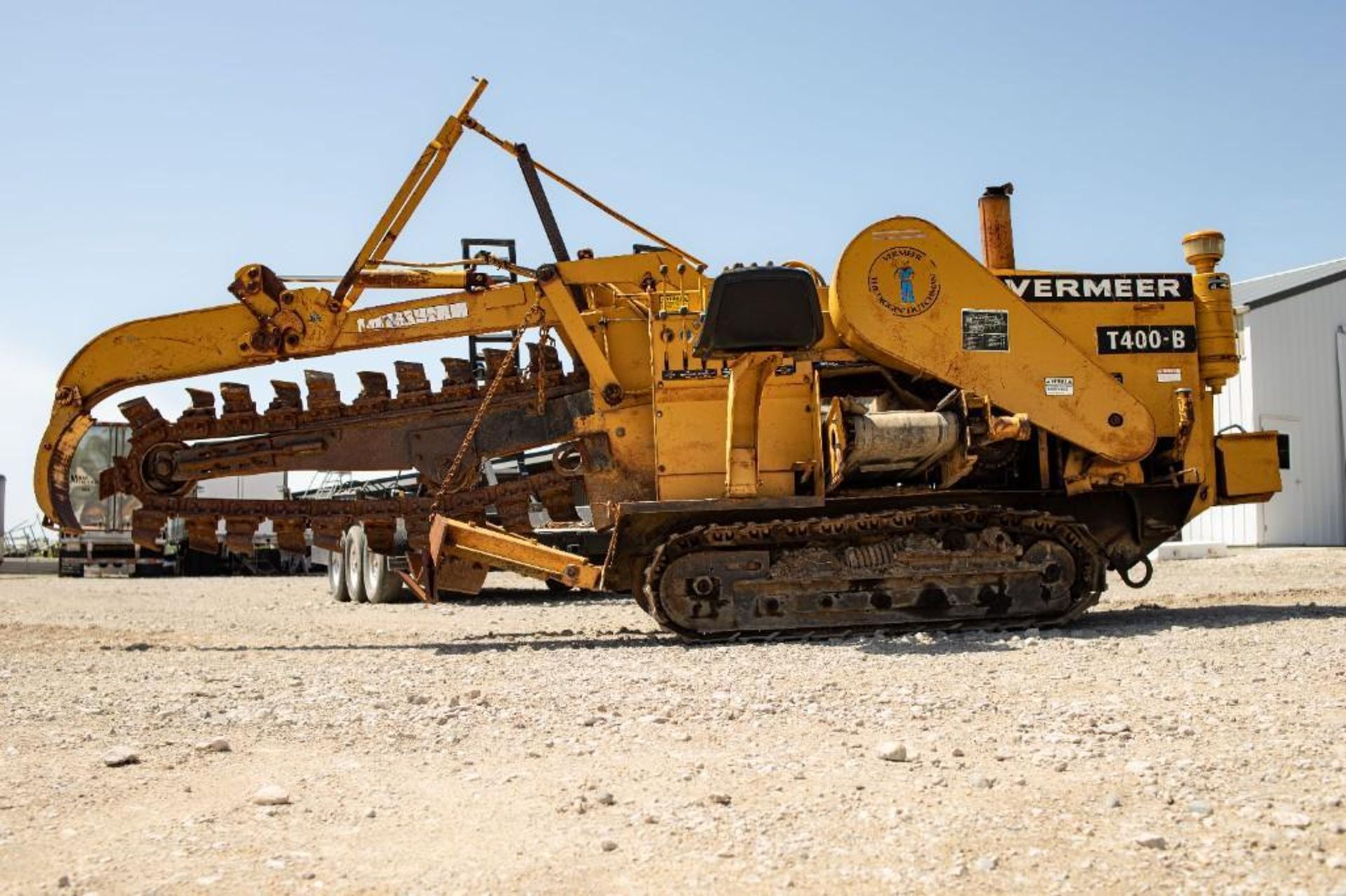 Vermeer T400-B Trencher - Image 2 of 47