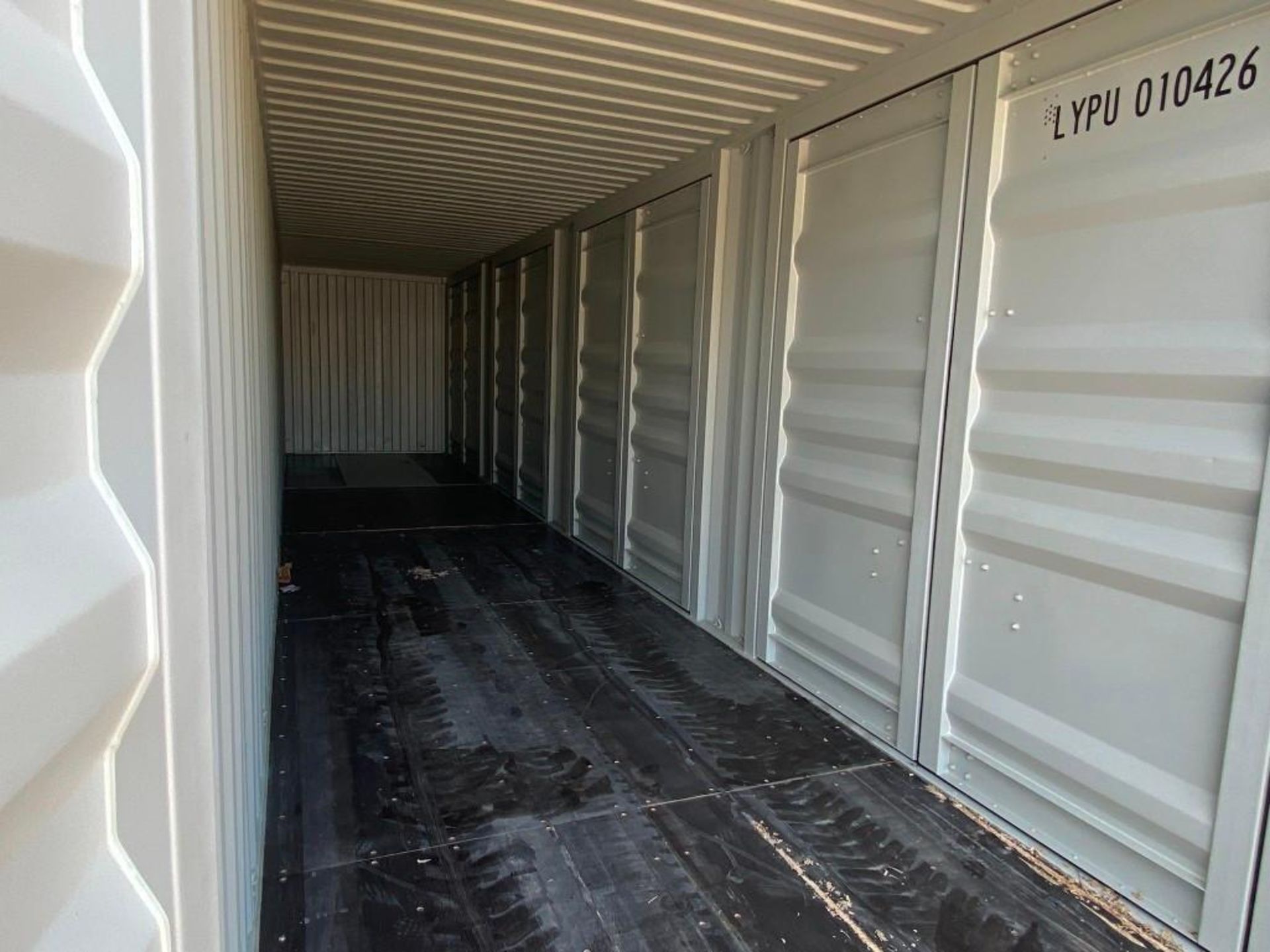New! 40' High Cube Multi-Door Container - Image 10 of 10