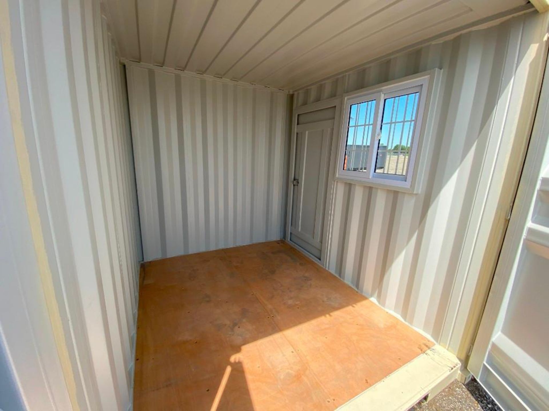 New! 9' Container - Image 9 of 9