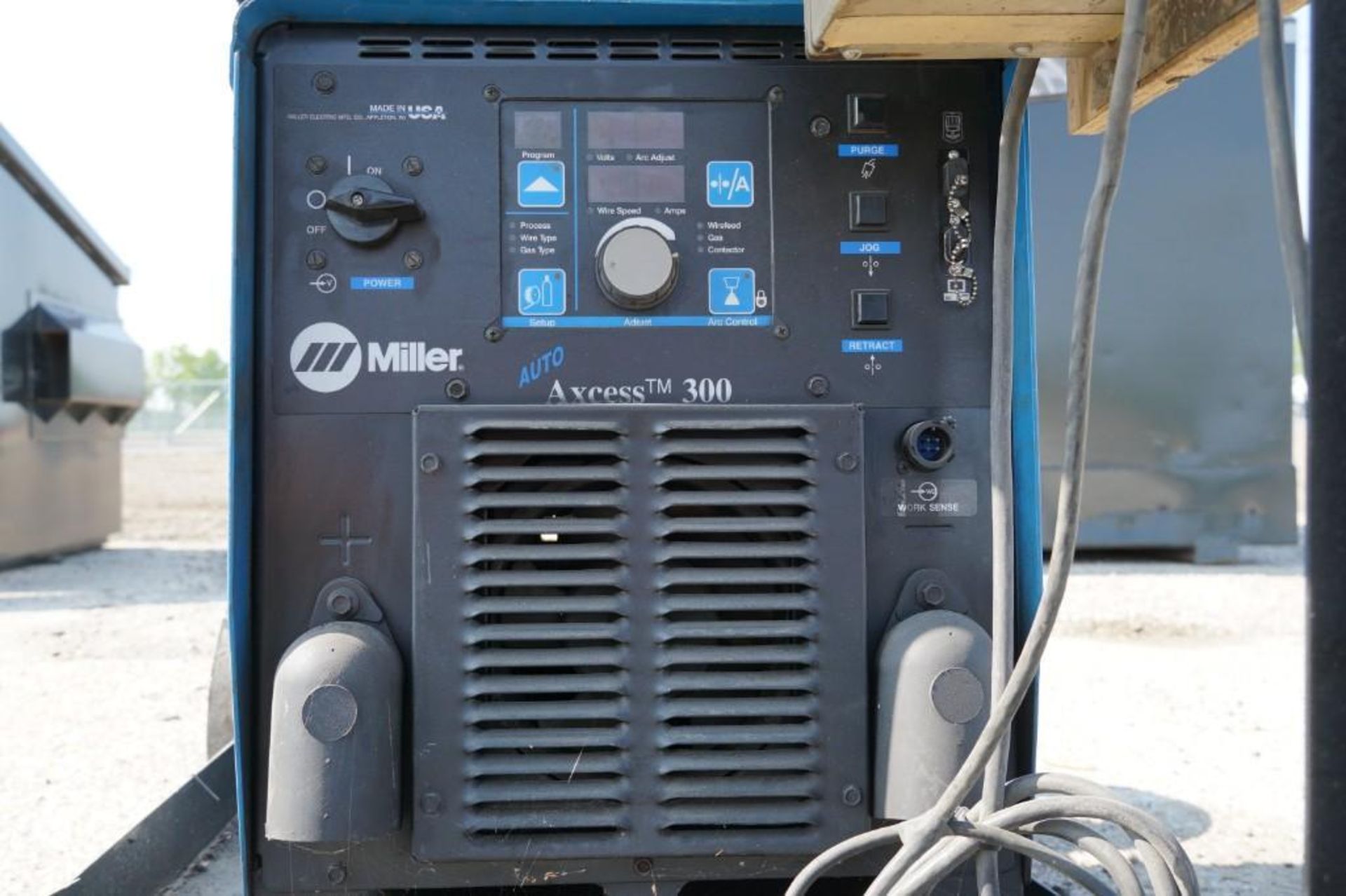 Miller Auto Axcess 300 Welder - Image 7 of 7