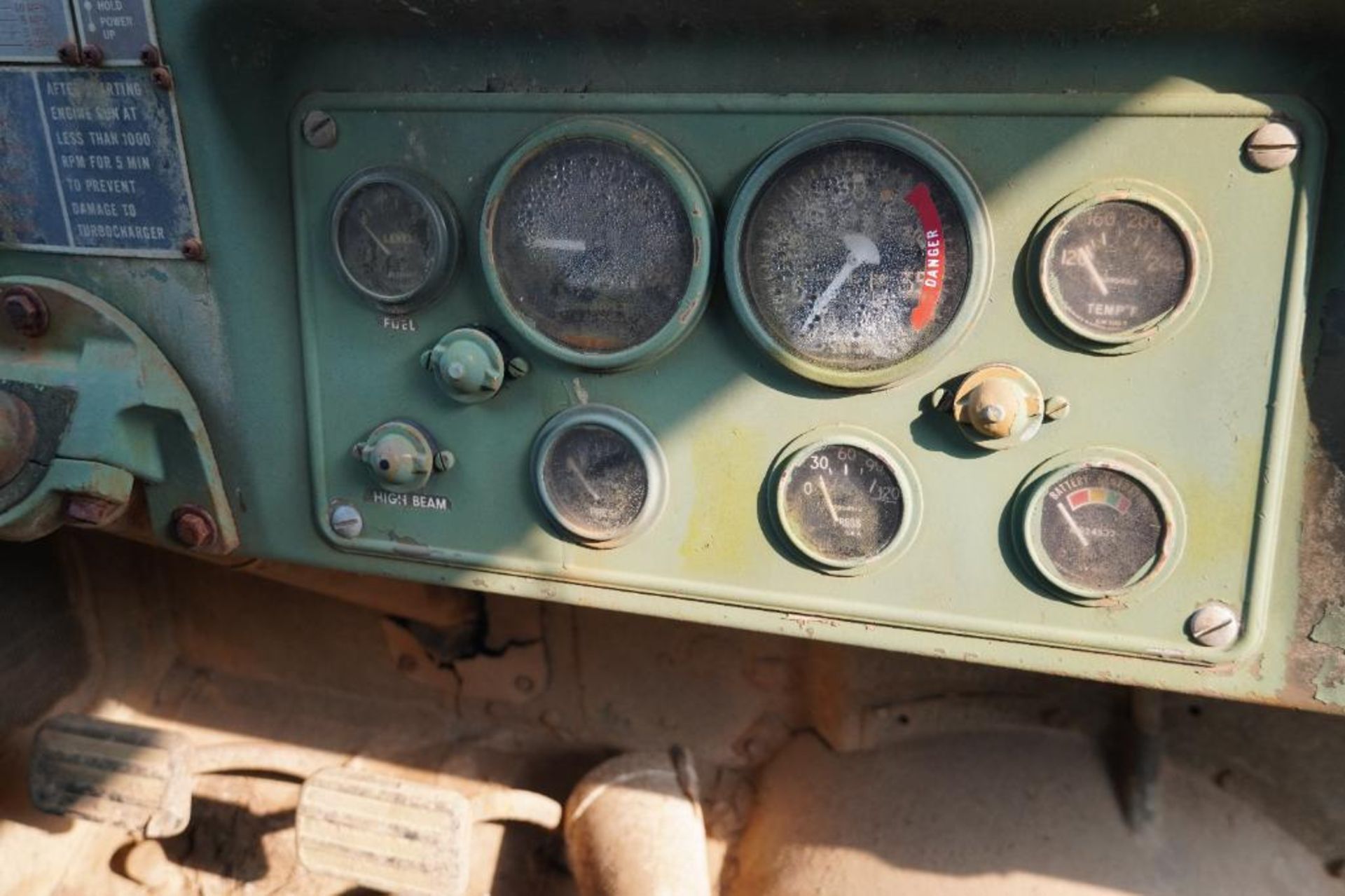 Military 6 x 6 Dump Truck - Image 46 of 50