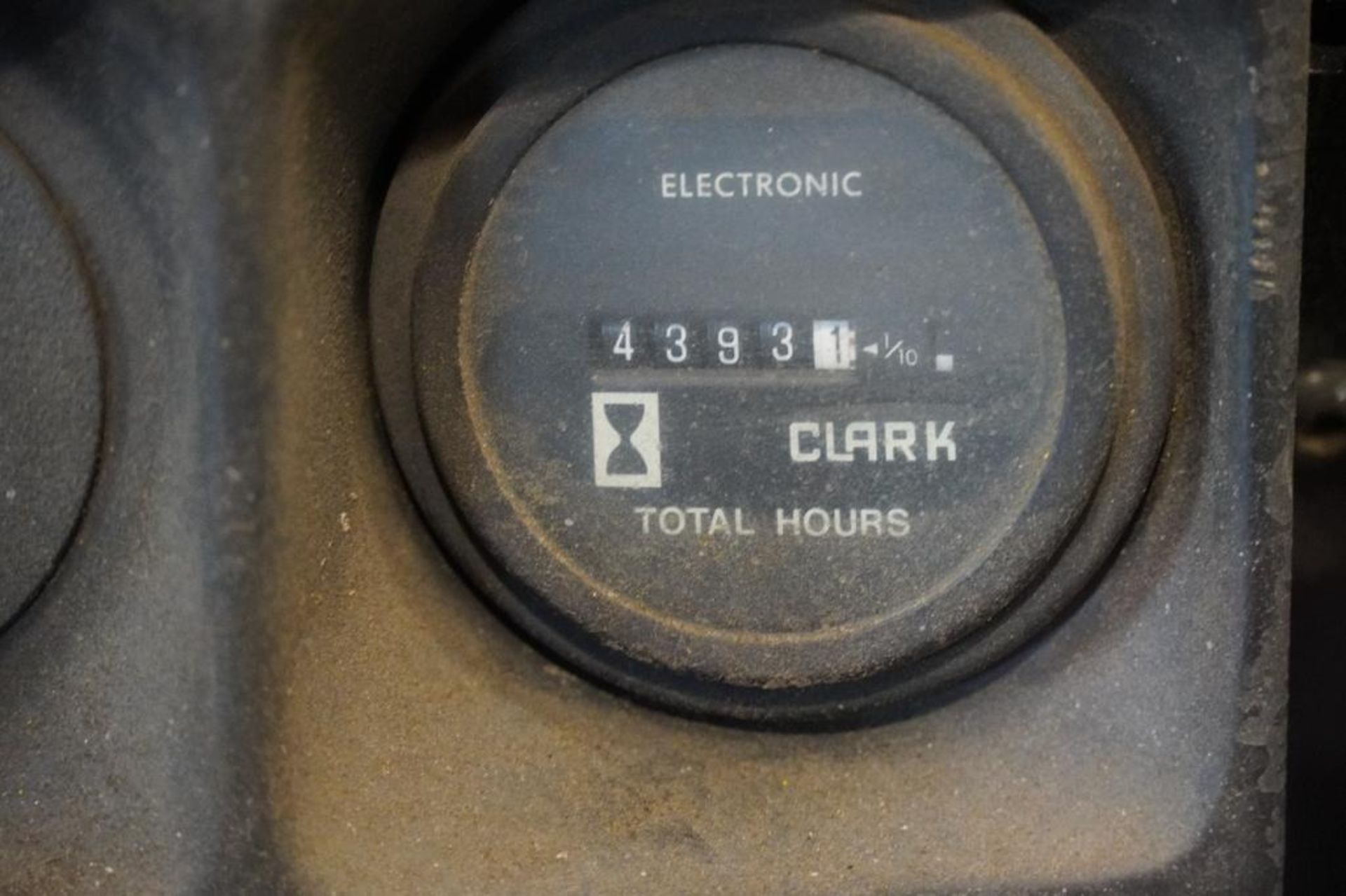 Clark GCS30MB Forklift - Image 18 of 19