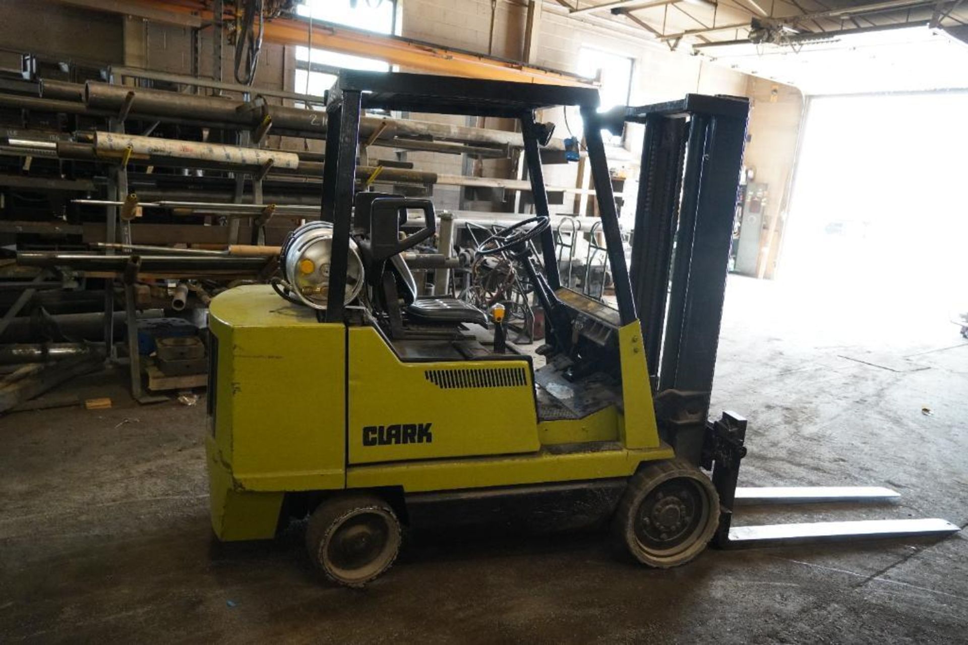 Clark GCS30MB Forklift - Image 5 of 19