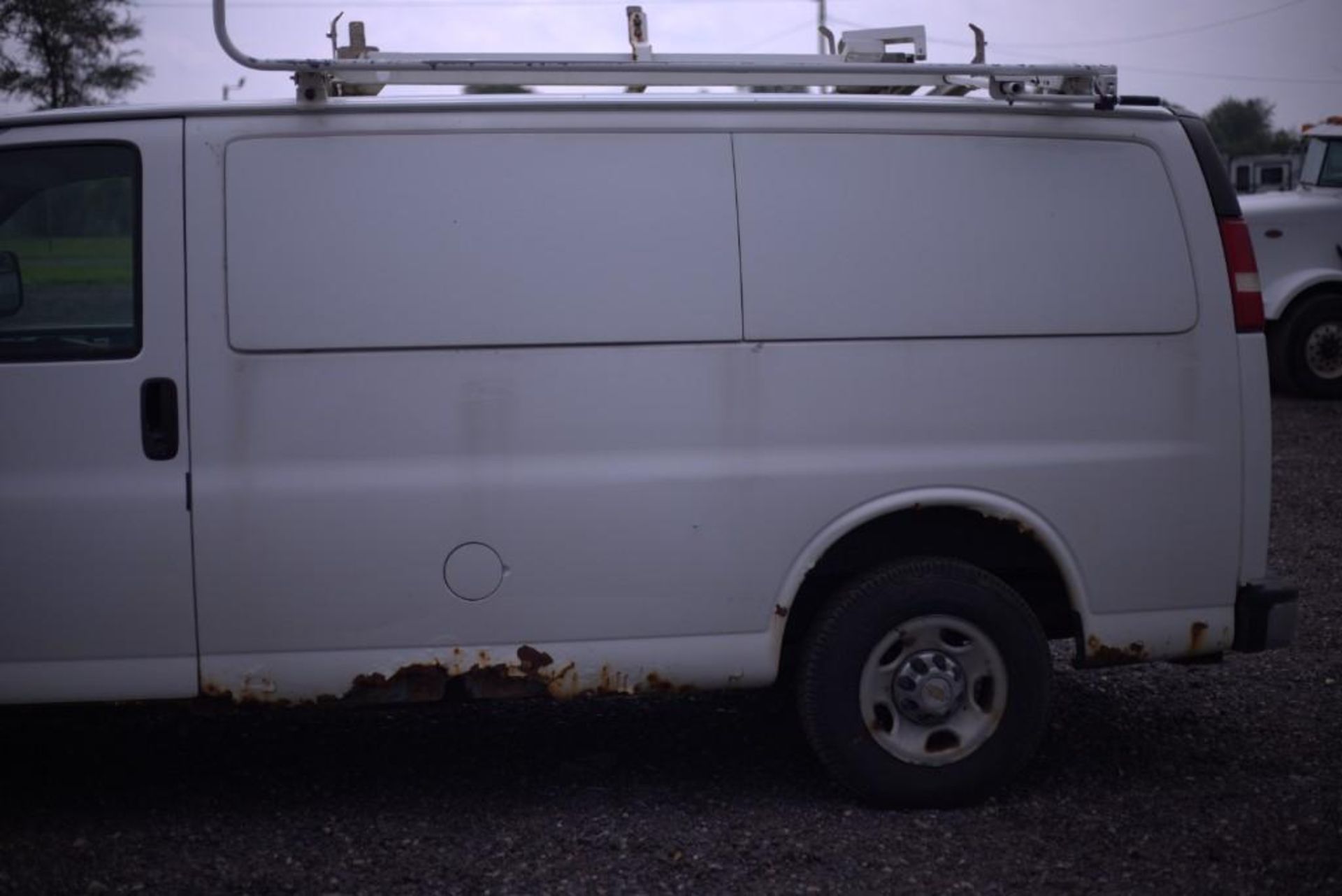 2004 Chevrolet Express Van* - Image 30 of 73