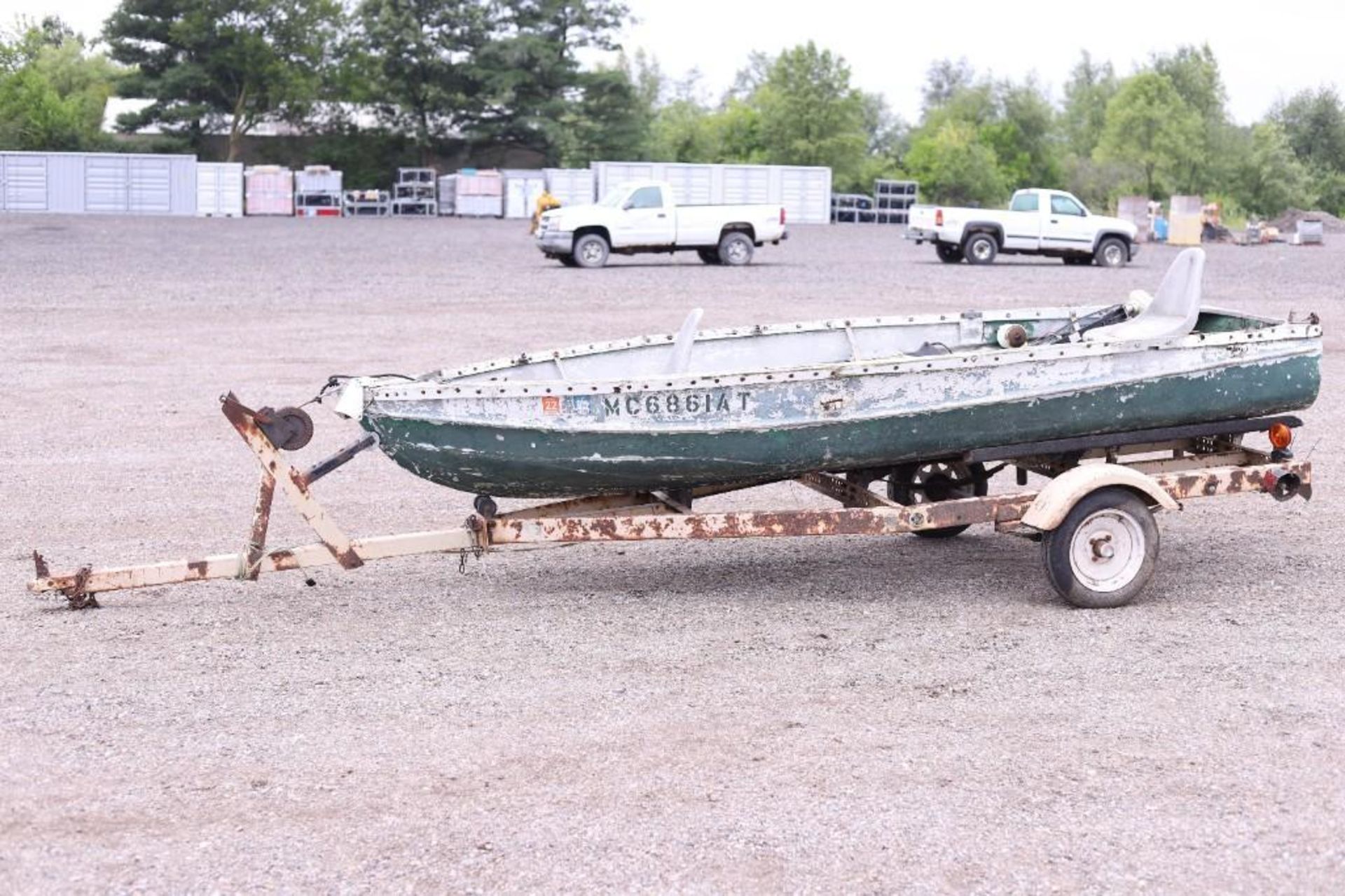 12' Aluminum Boat* - Image 2 of 29