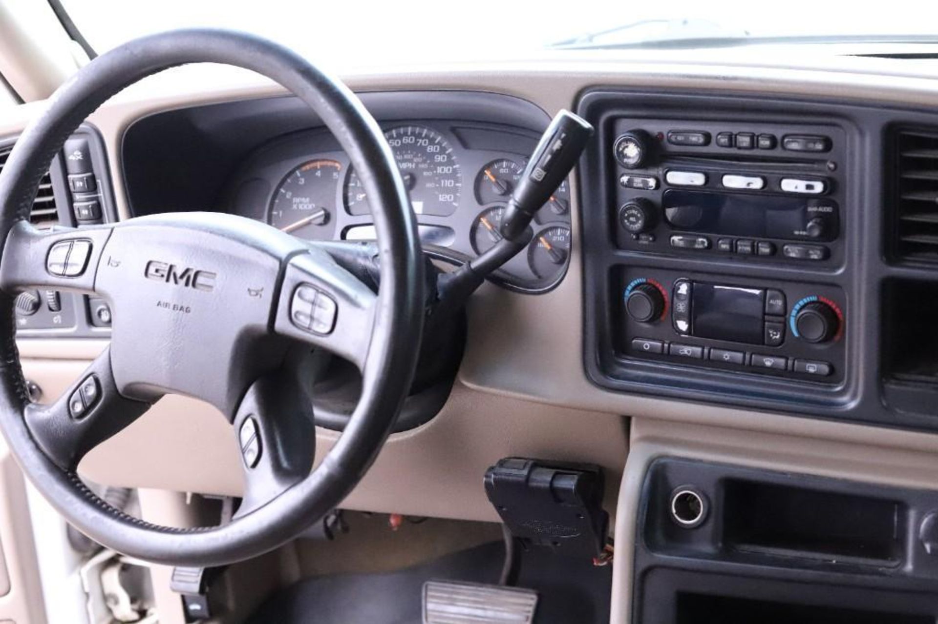 2004 GMC Sierra K2500HD Pickup Truck* - Image 55 of 100