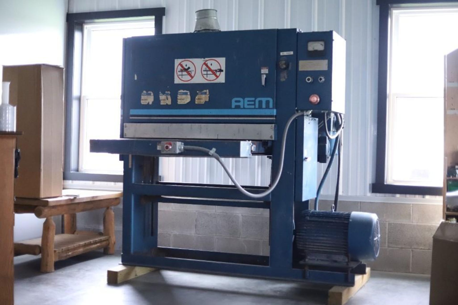 AEM Wide Belt Sander