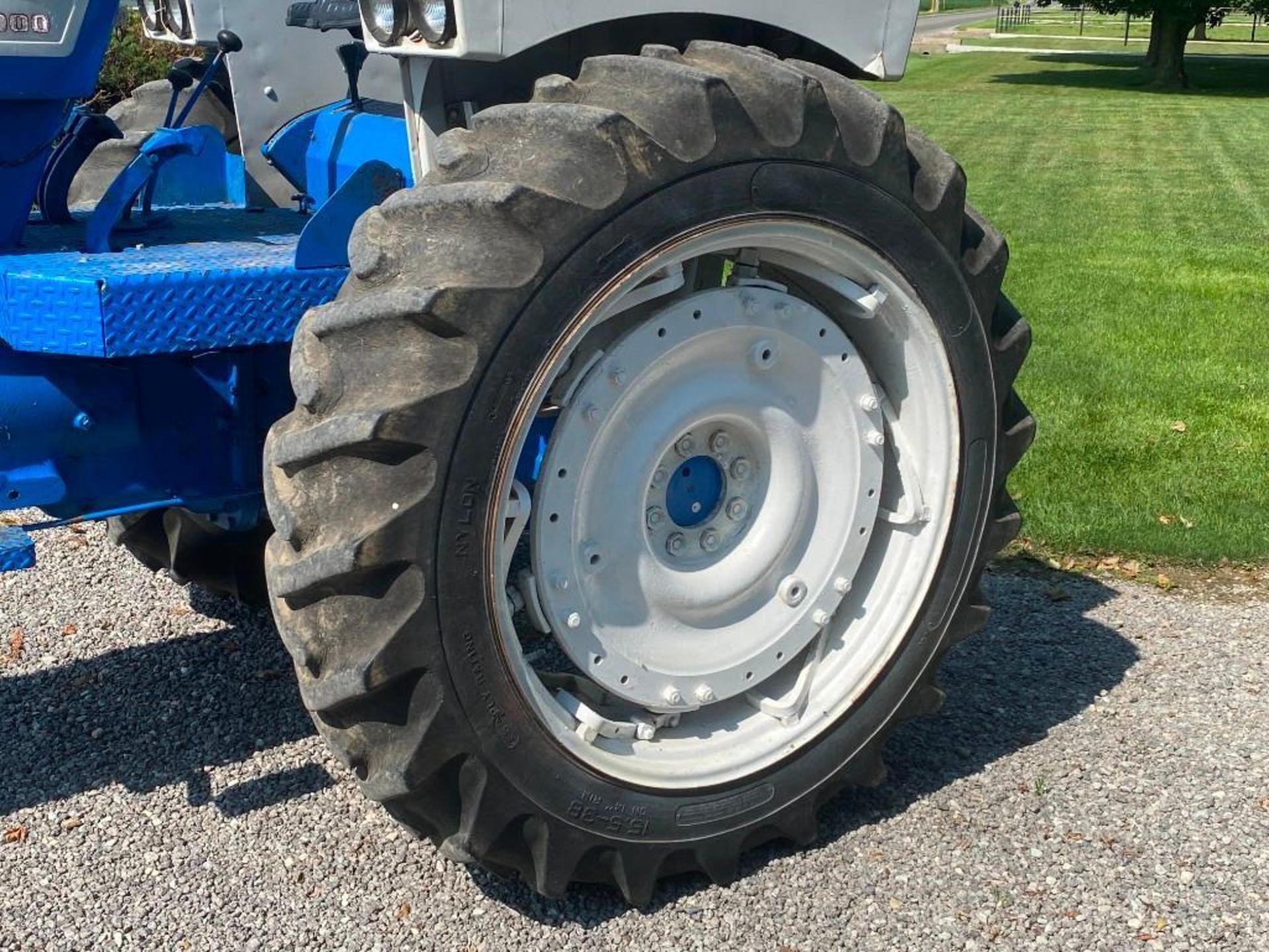 1967 Ford 5000 Tractor - Image 14 of 30