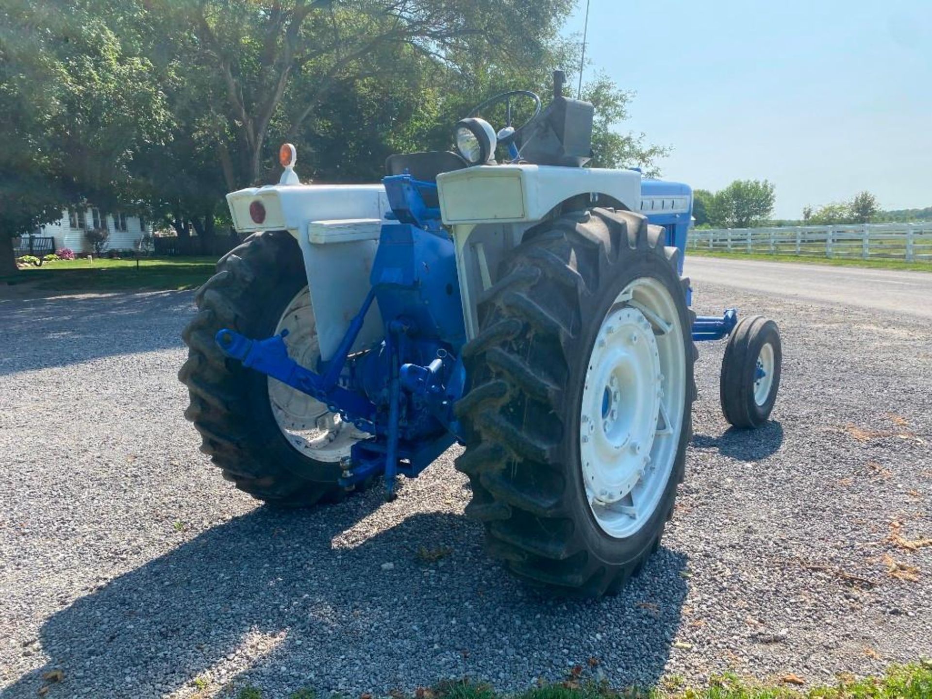 1967 Ford 5000 Tractor - Image 8 of 30