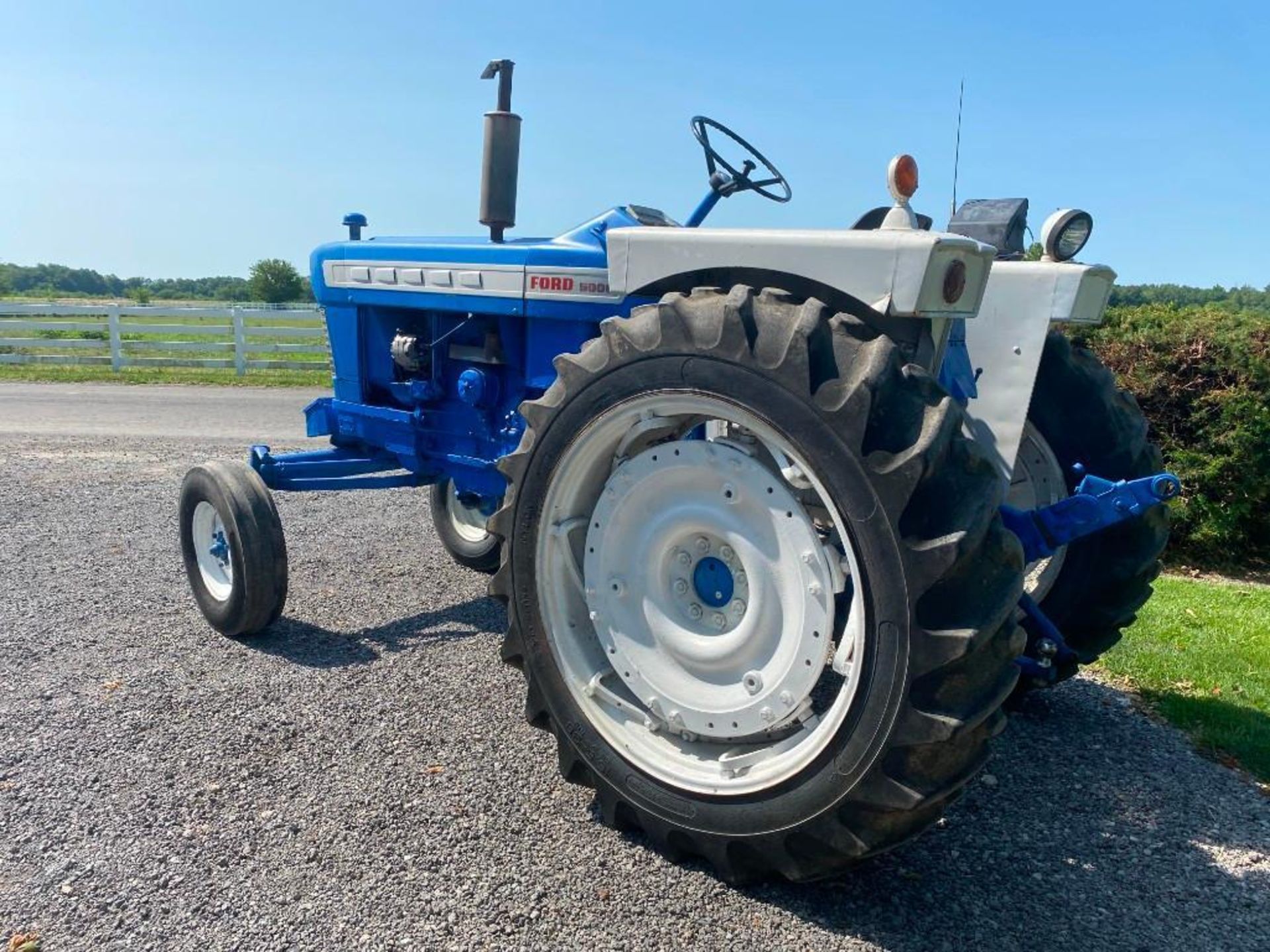 1967 Ford 5000 Tractor - Image 11 of 30