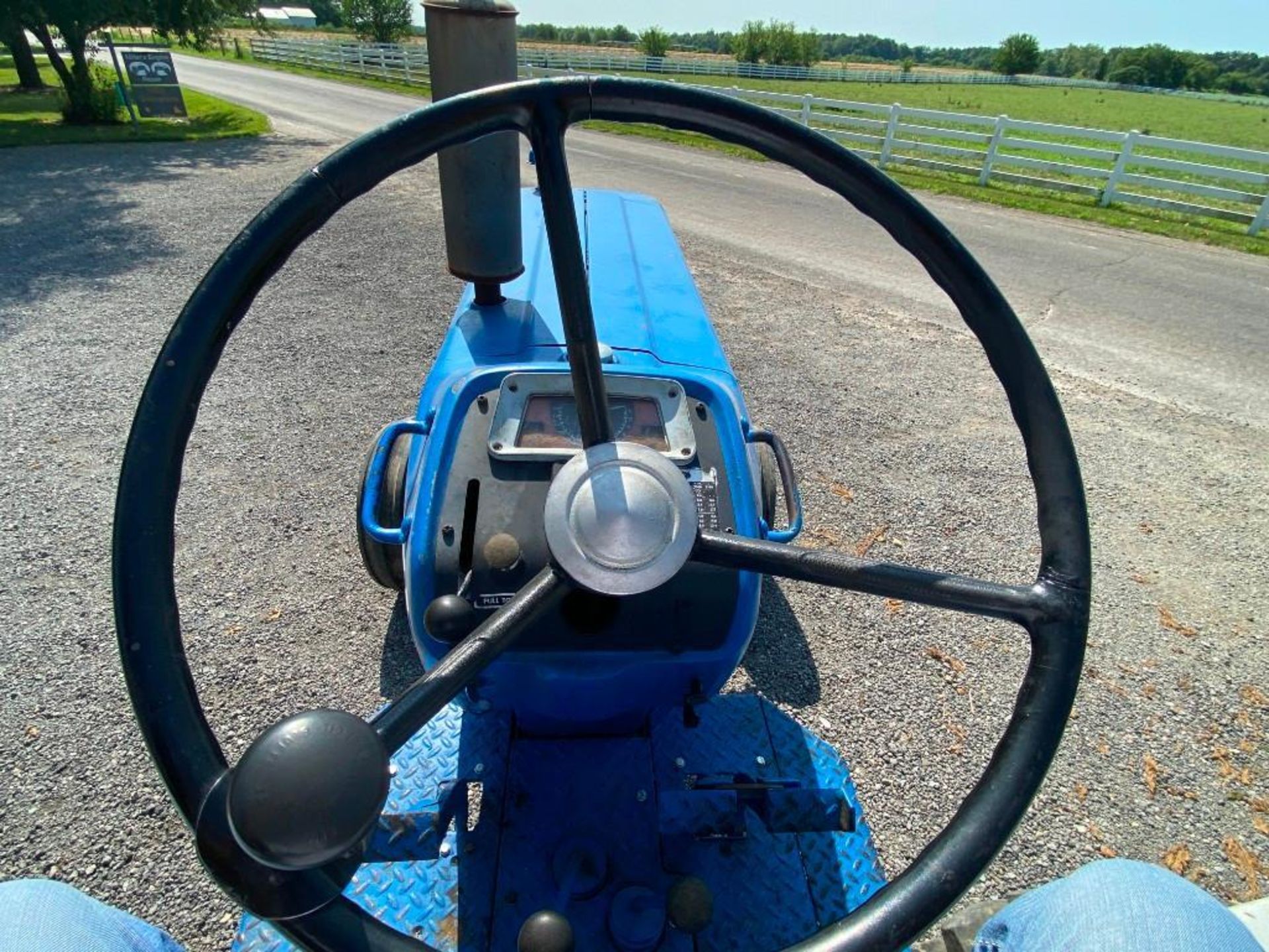 1967 Ford 5000 Tractor - Image 27 of 30